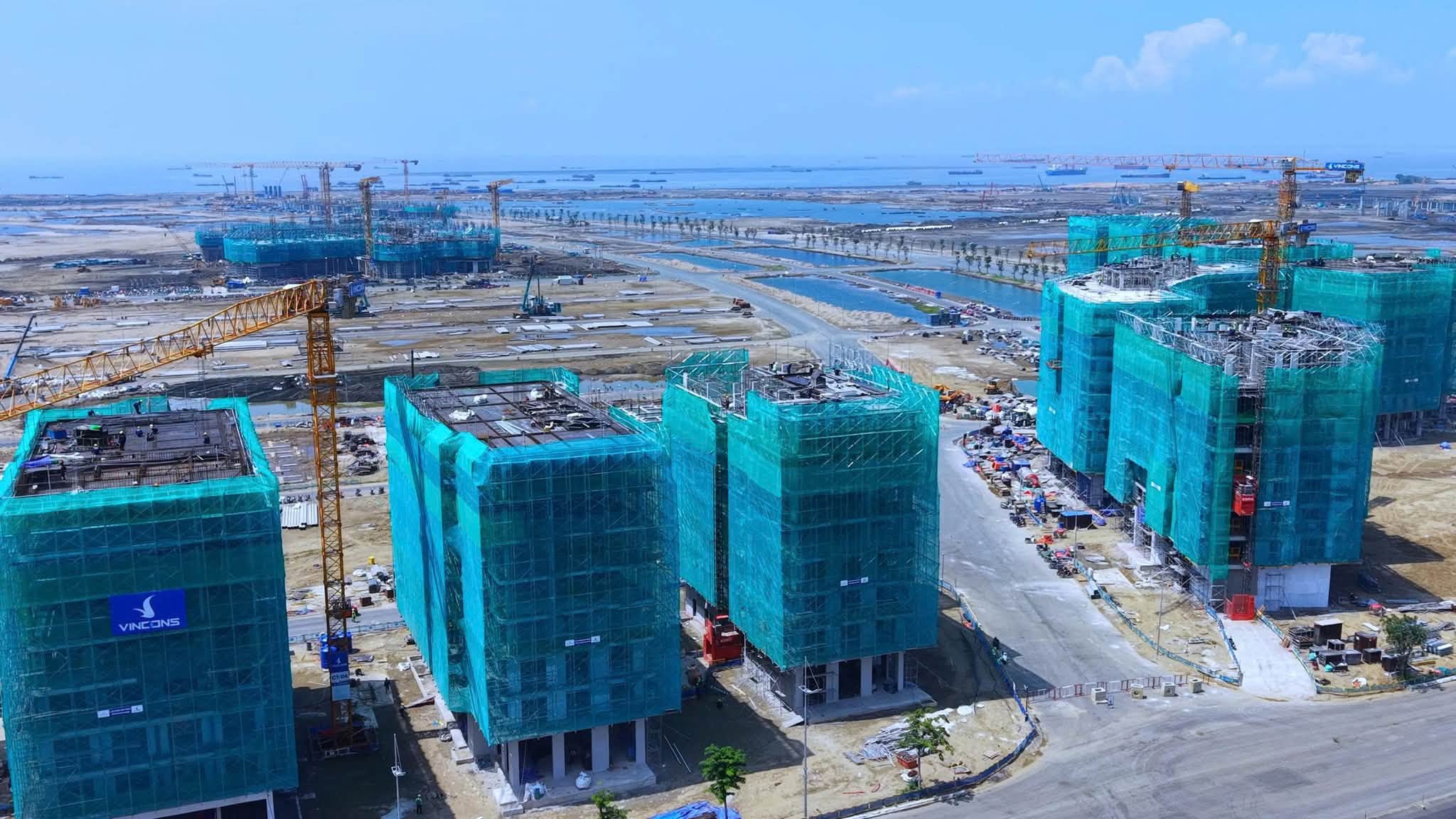 khách sạn 5 sao Vinhomes Cần Giờ Tiến độ tổ hợp toà khách sạn 5 sao tại Vinhomes Cần Giờ