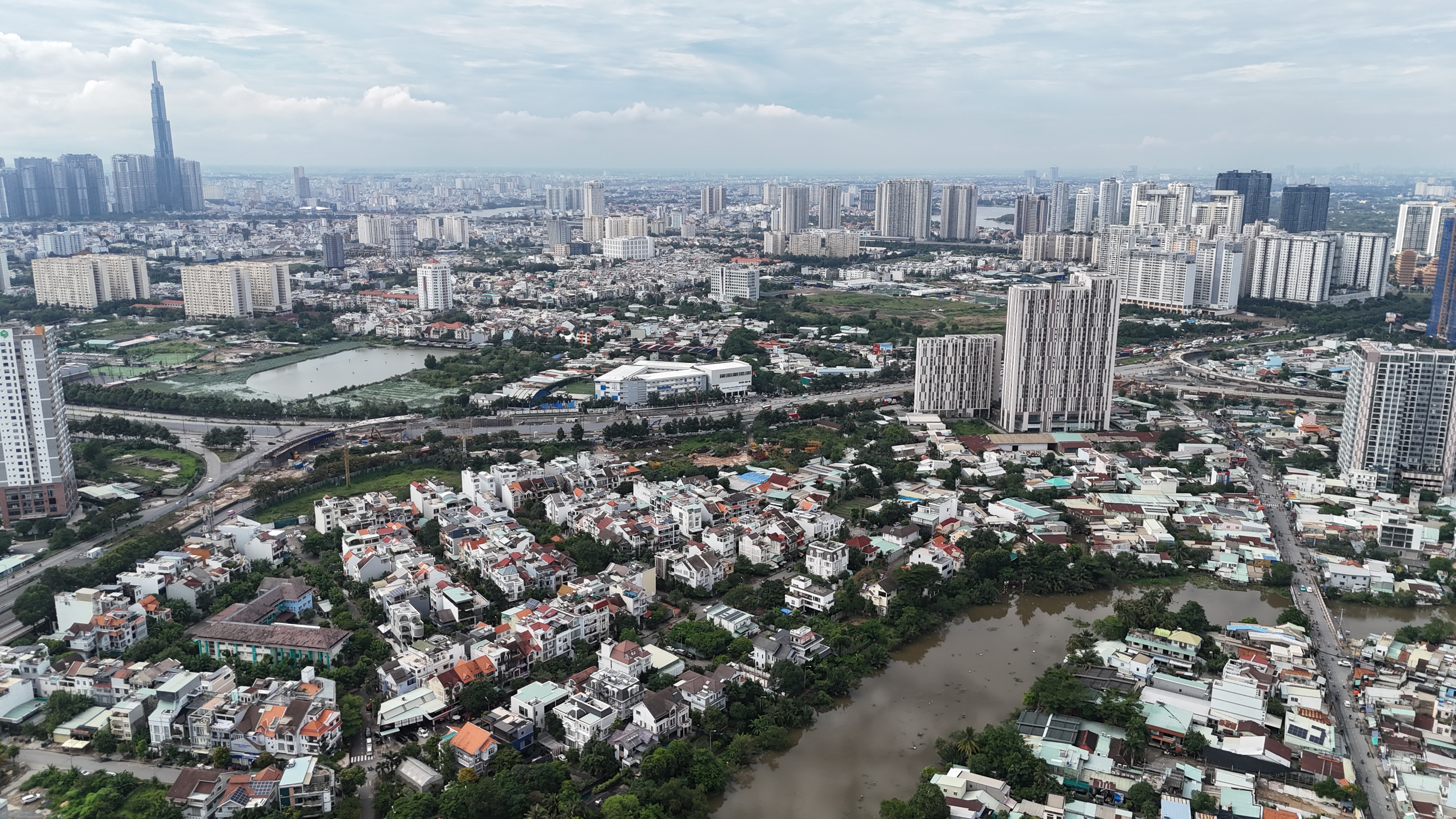 Tiến độ thi công nút giao An Phú tháng 11/2025 - khu vực Mai Chí Thọ kết nối Đồng Văn Cống và cao tốc