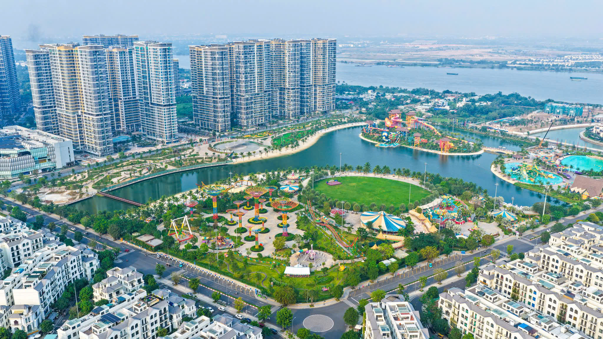 Căn hộ view công viên và quảng trường tại Vinhomes Grand Park với tầm nhìn thoáng và không gian xanh rộng