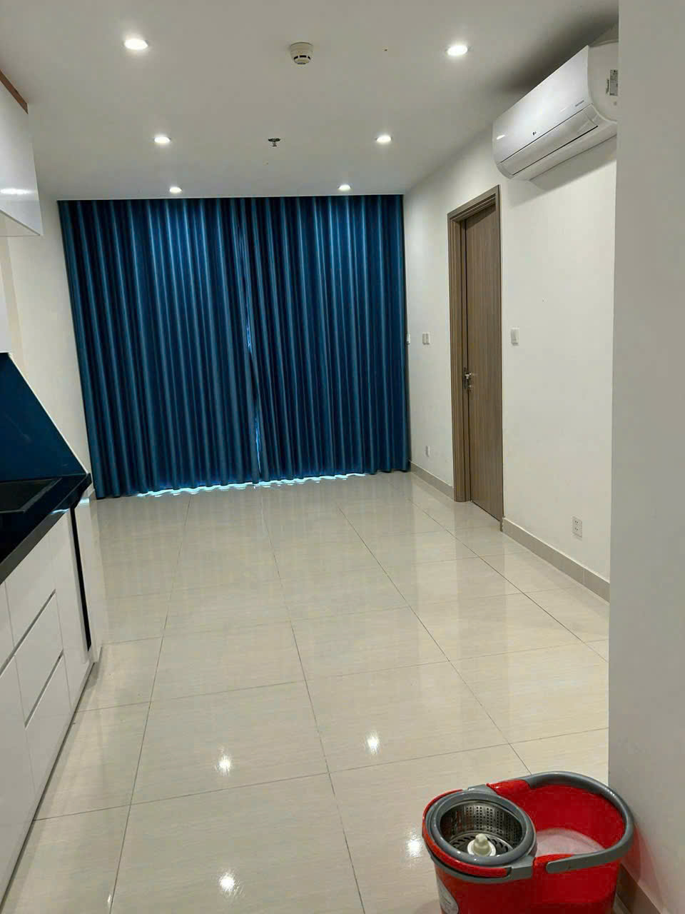 BÁN 2PN LỚN 59m² TẠI VINHOMES GRAND PARK - GIÁ CHỈ 2.76 TỶ