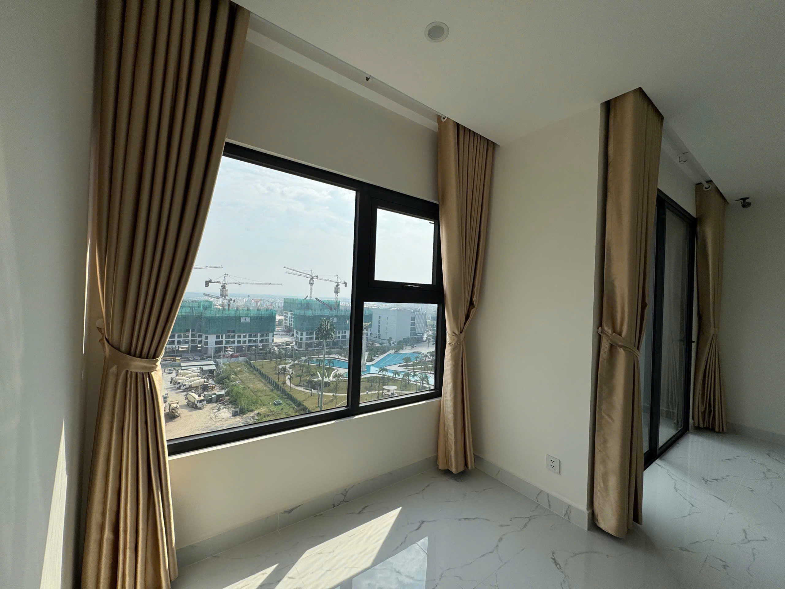 Bán Và Cho Thuê Căn Hộ Vinhomes Grand Park – Phân Khu The Beverly Solari 2PN+ | View nội khu - ảnh 9