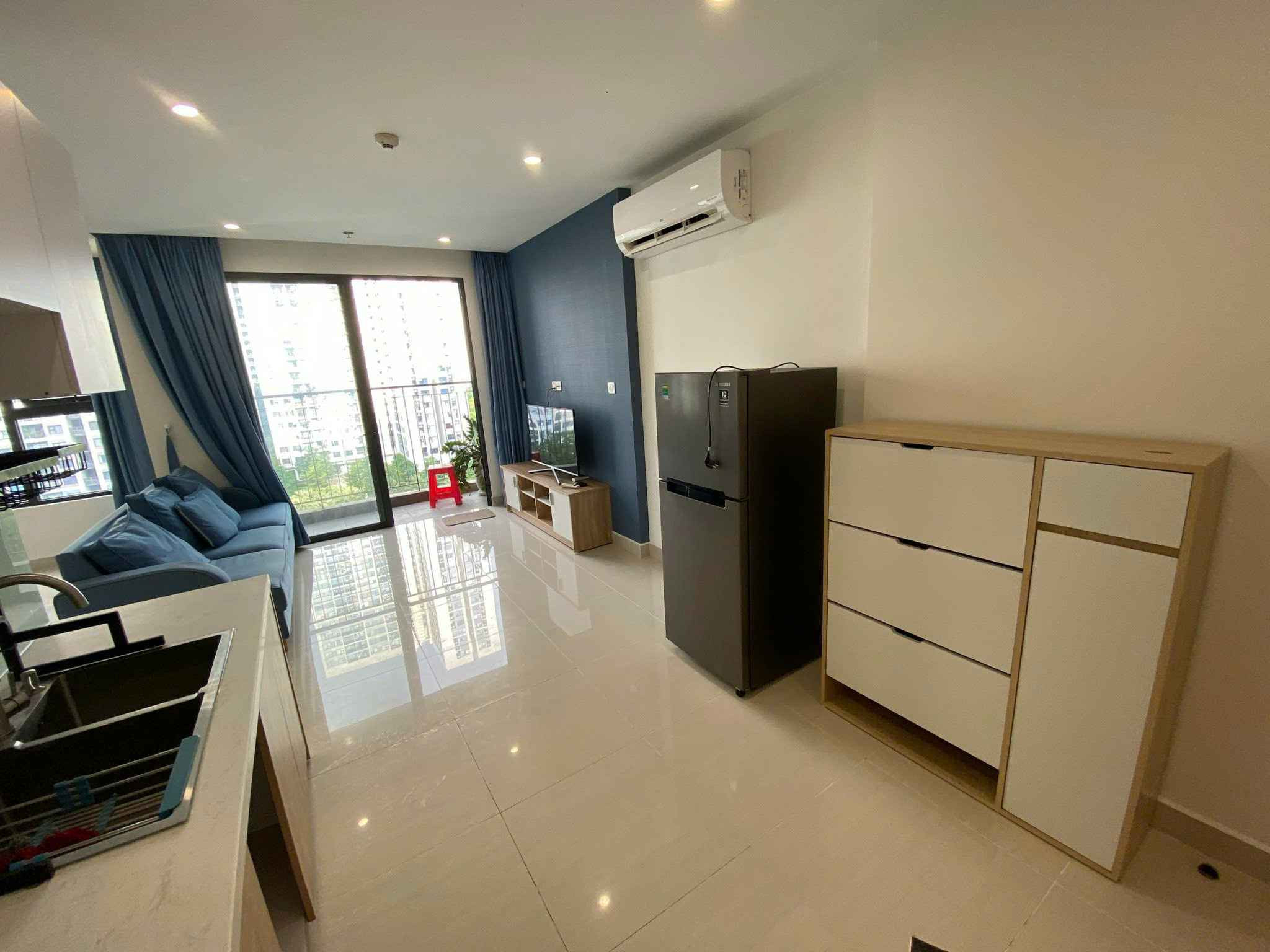 Cho thuê căn hộ 2PN+ full nội thất – view thoáng – giá chỉ 10 triệu/tháng tại The Rainbow, Vinhomes Grand Park Quận 9