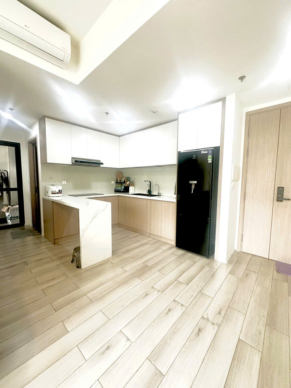 XẢ GẤP CẮT LỖ CĂN 2PN LUMIÈRE BOULEVARD – VIEW ĐÔNG NAM MÁT RƯỜI RƯỢI – GIÁ CHỈ 4.4 TỶ BTP
