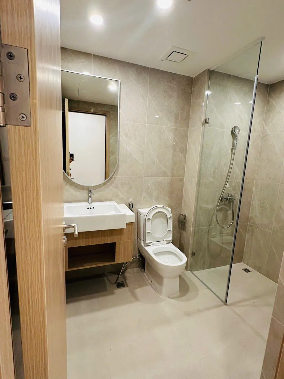 ???? CĂN GÓC 2PN LUMIERE BOULEVARD - DIỆN TÍCH KHỦNG 74M² - CÓ SẴN HỢP ĐỒNG THUÊ 7 TR/THÁNG ????