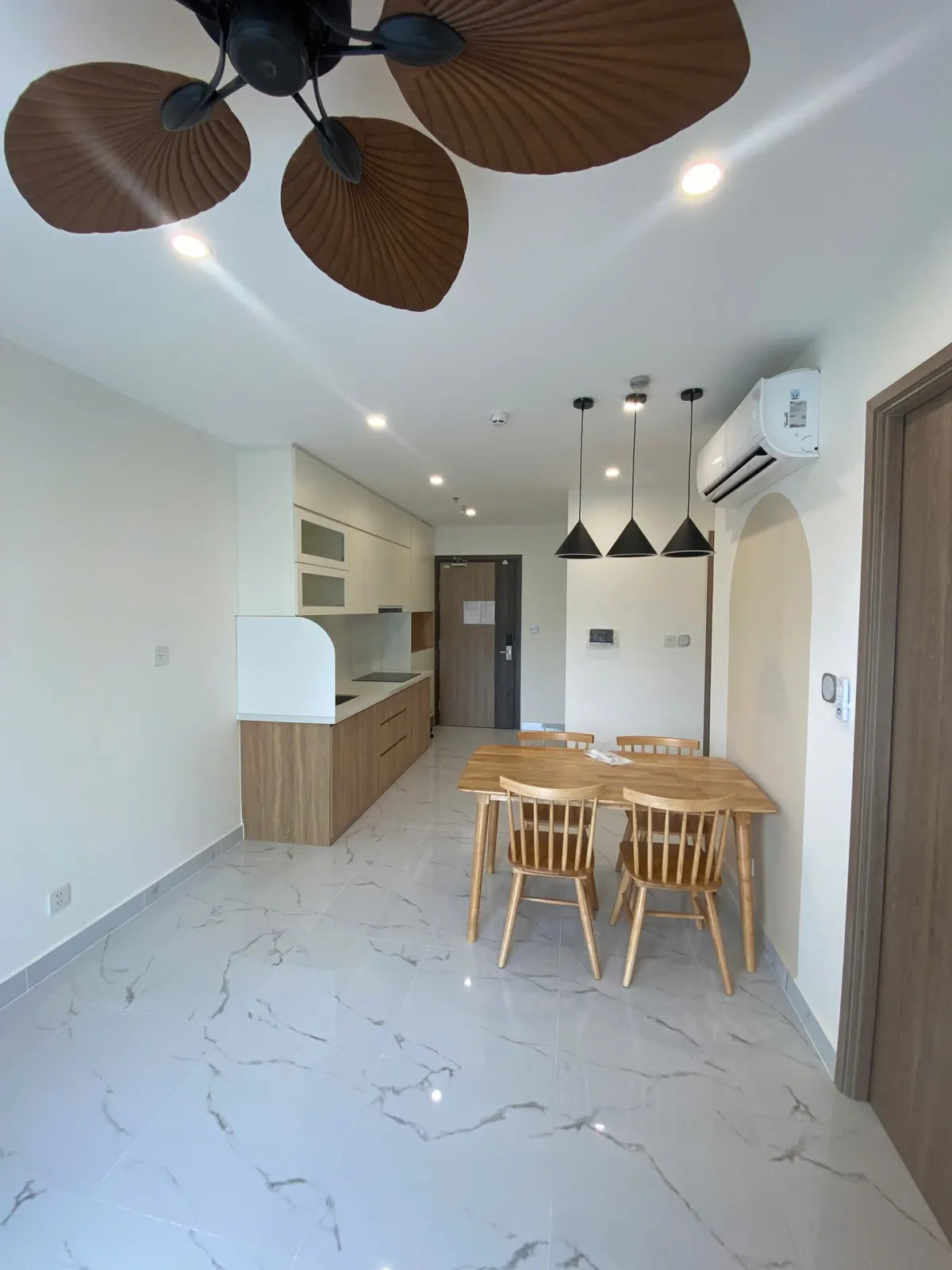 SIÊU PHẨM 2PN2WC GLORY HEIGHTS VIEW VINCOM – SỔ HỒNG TRAO TAY, TẶNG NỘI THẤT CAO CẤP - ảnh 4