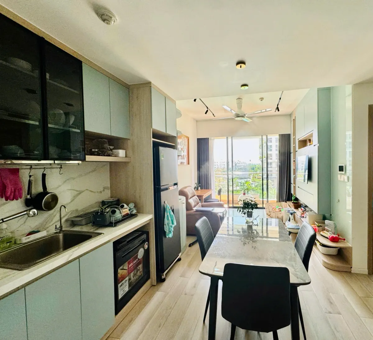 HOT! 1PN+ LUMIERE BOULEVARD FULL LUXURY – VIEW HỒ BƠI RESORT CHỈ 11 TRIỆU/THÁNG