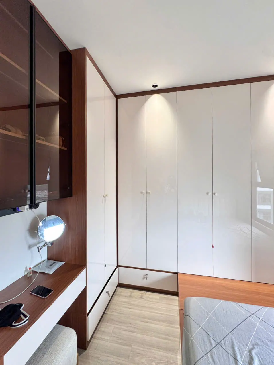 BÁN GẤP 2PN+ FULL NỘI THẤT ĐẸP CAO CẤP CHỈ 4,2TY GLORY HEIGHTS - ảnh 3