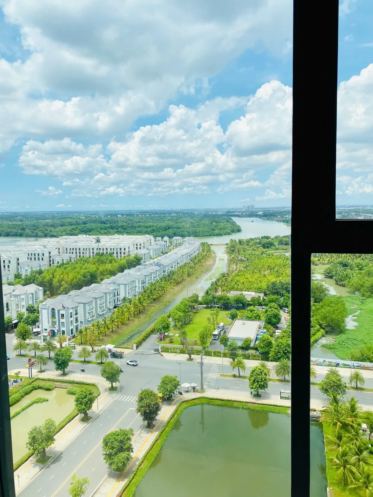 Cho thuê CH 2PN view pháo hoa_full nội thất LUXURY, khu compound Lumiere Boulevard chỉ 15tr - ảnh 2