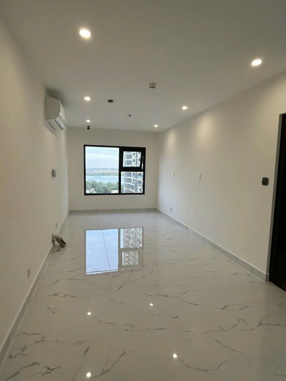 BÁN CĂN HỘ VINHOMES GRAND PARK THE BEVERLY SOLARI – 1PN+ | VIEW NỘI KHU & NGOẠI KHU SÔNG ĐỒNG NAI