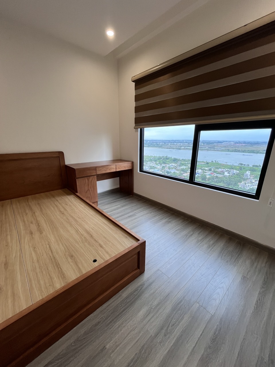 Bán Căn Hộ 3PN The Beverly Solari – Vinhomes Grand Park | Full Nội Thất Gỗ Cao Cấp | View Sông Đồng Nai Tầng Cao - ảnh 3