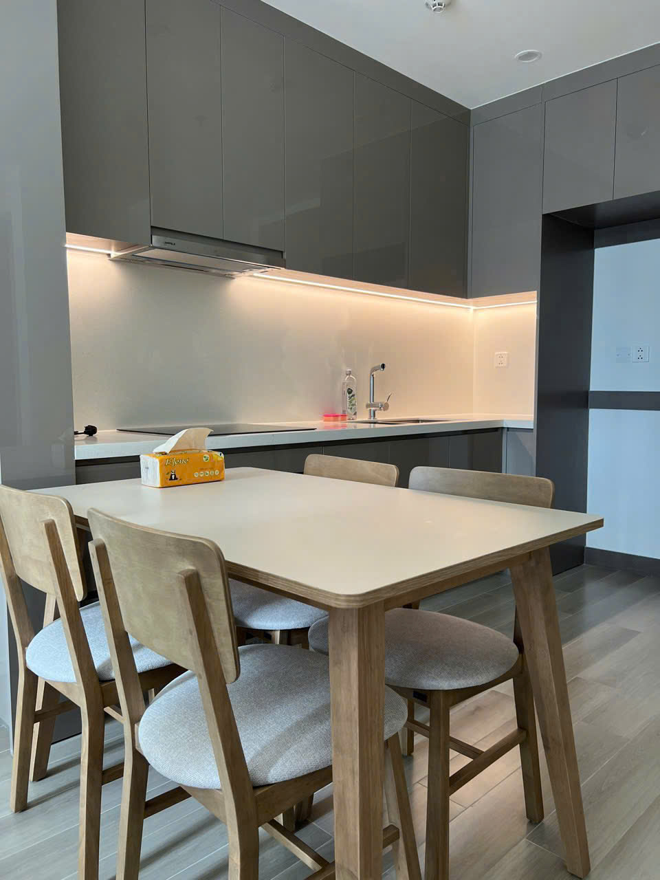 Cho Thuê Căn Hộ 1PN+ Masteri Centre Point Vinhomes Grand Park – Full Nội Thất – Tầng Cao