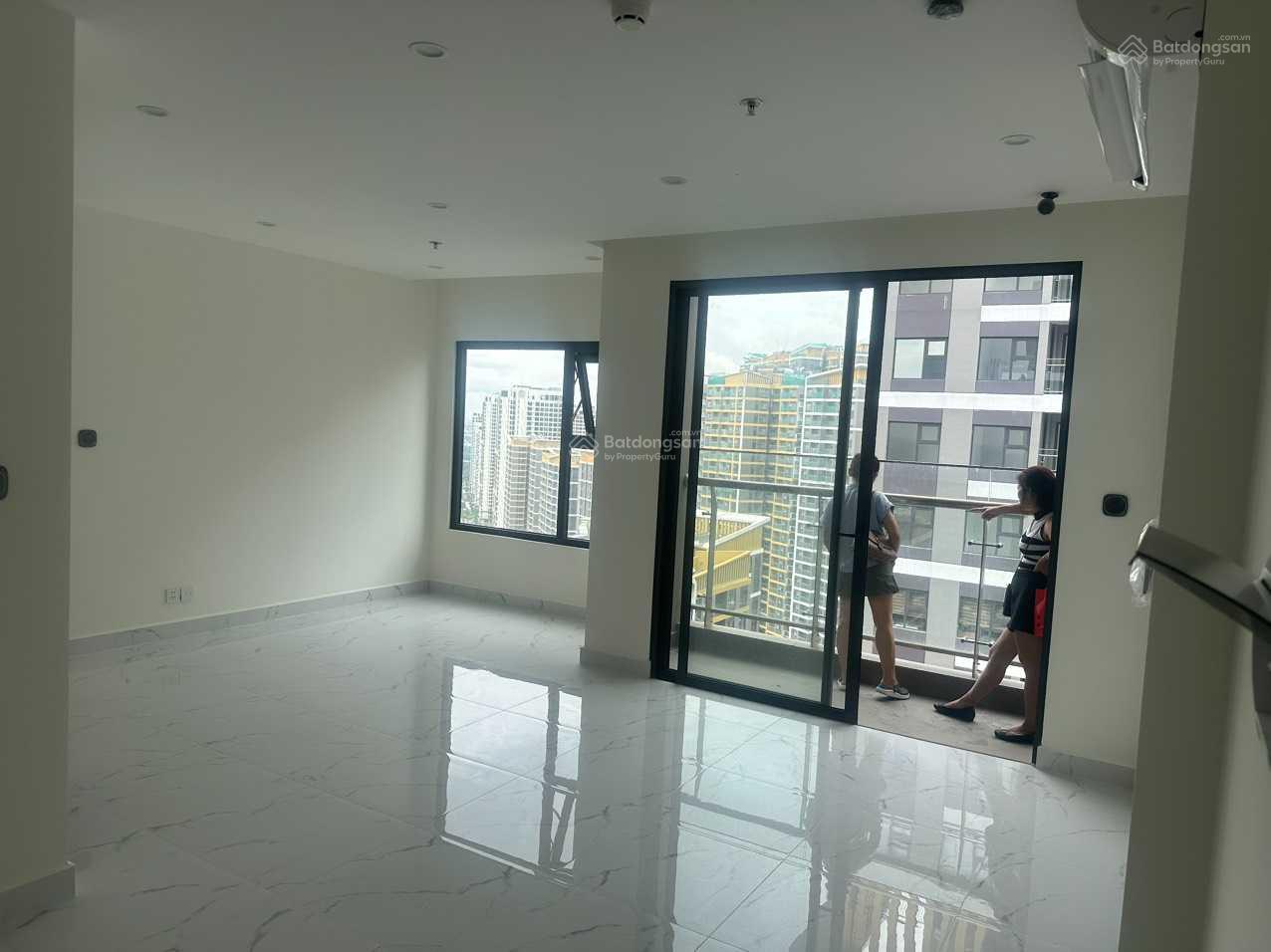 BÁN CĂN HỘ 2PN+ VINHOMES GRAND PARK – THE BEVERLY SOLARI  Giá tốt | Hoàn thiện cơ bản | Tầng cao | View nội khu xanh thoáng