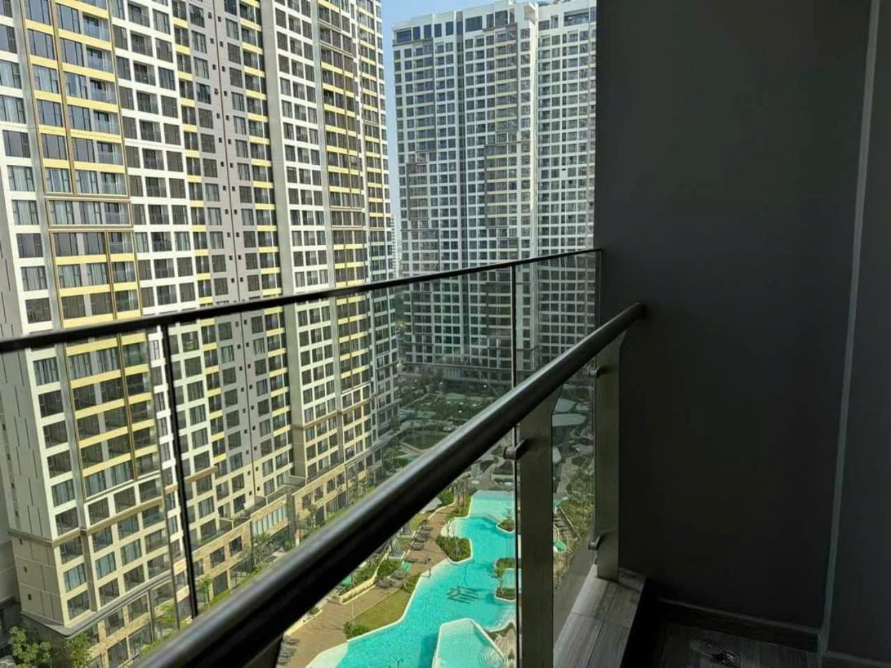 BÁN CĂN HỘ MASTERI CENTRE POINT – FULL NỘI THẤT – VIEW HỒ BƠI NỘI KHU ĐẸP HIẾM - ảnh 10