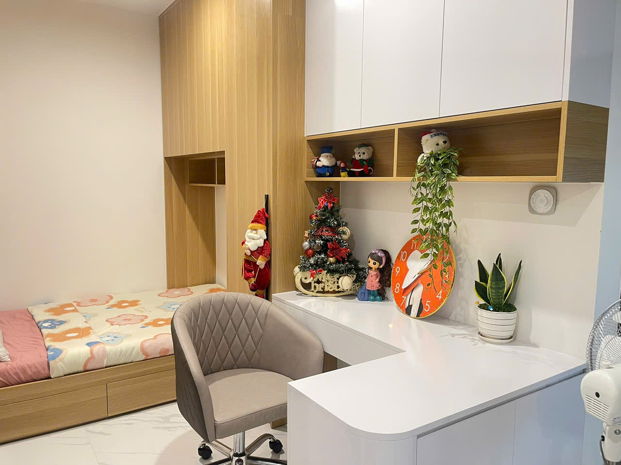 Cho Thuê Căn Hộ 1PN+ The Beverly – Vinhomes Grand Park | Tầng Cao – Full Nội Thất Cao Cấp – View Nội Khu Thoáng Đẹp