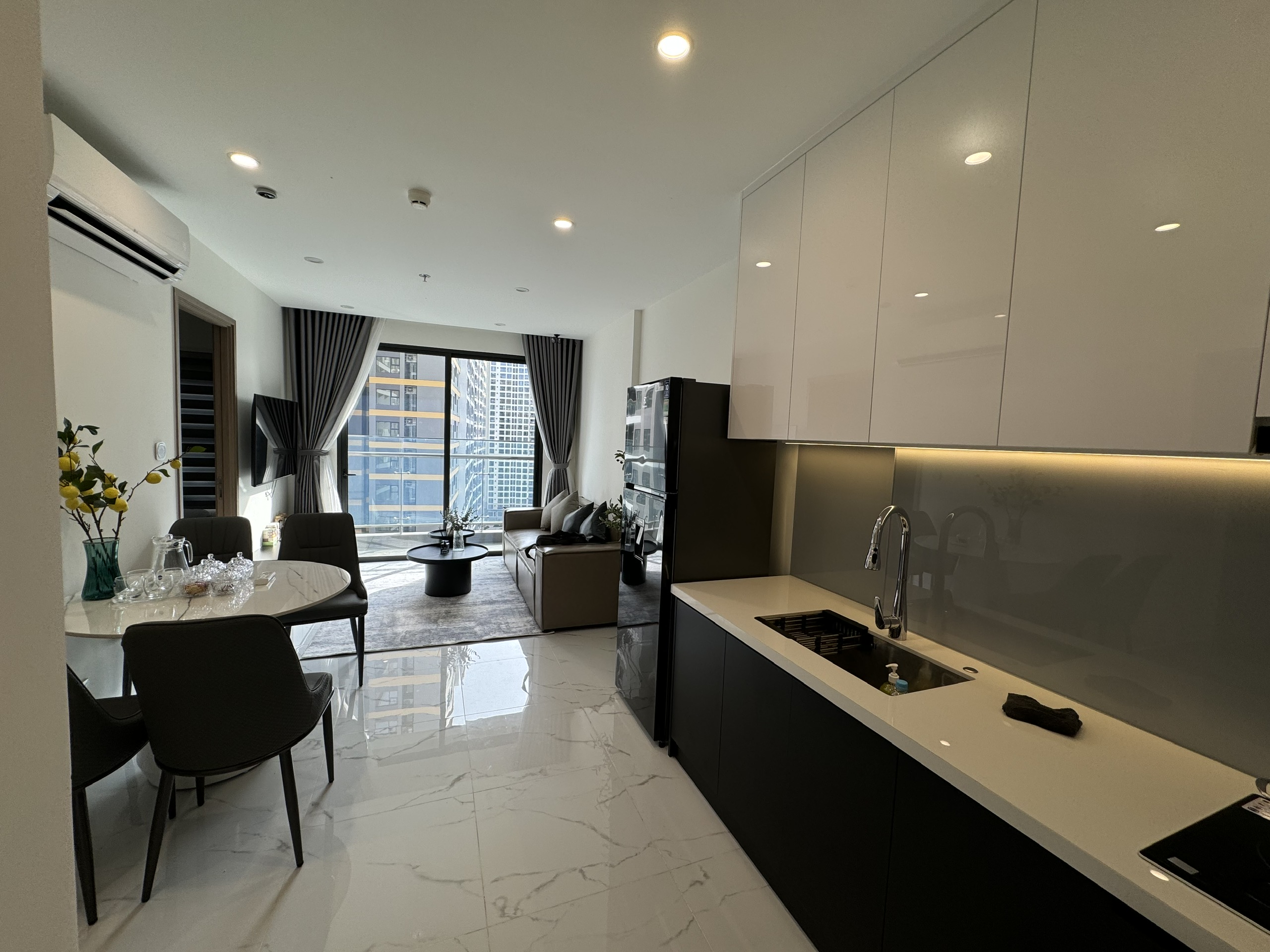NHÀ ĐẸP NGAY VINCOM_CHO THUÊ 11TR FULL NỘI THẤT LUXURY_ XÁCH VALI VÀO Ở. CHỦ DỄ THƯƠNG - ảnh 7