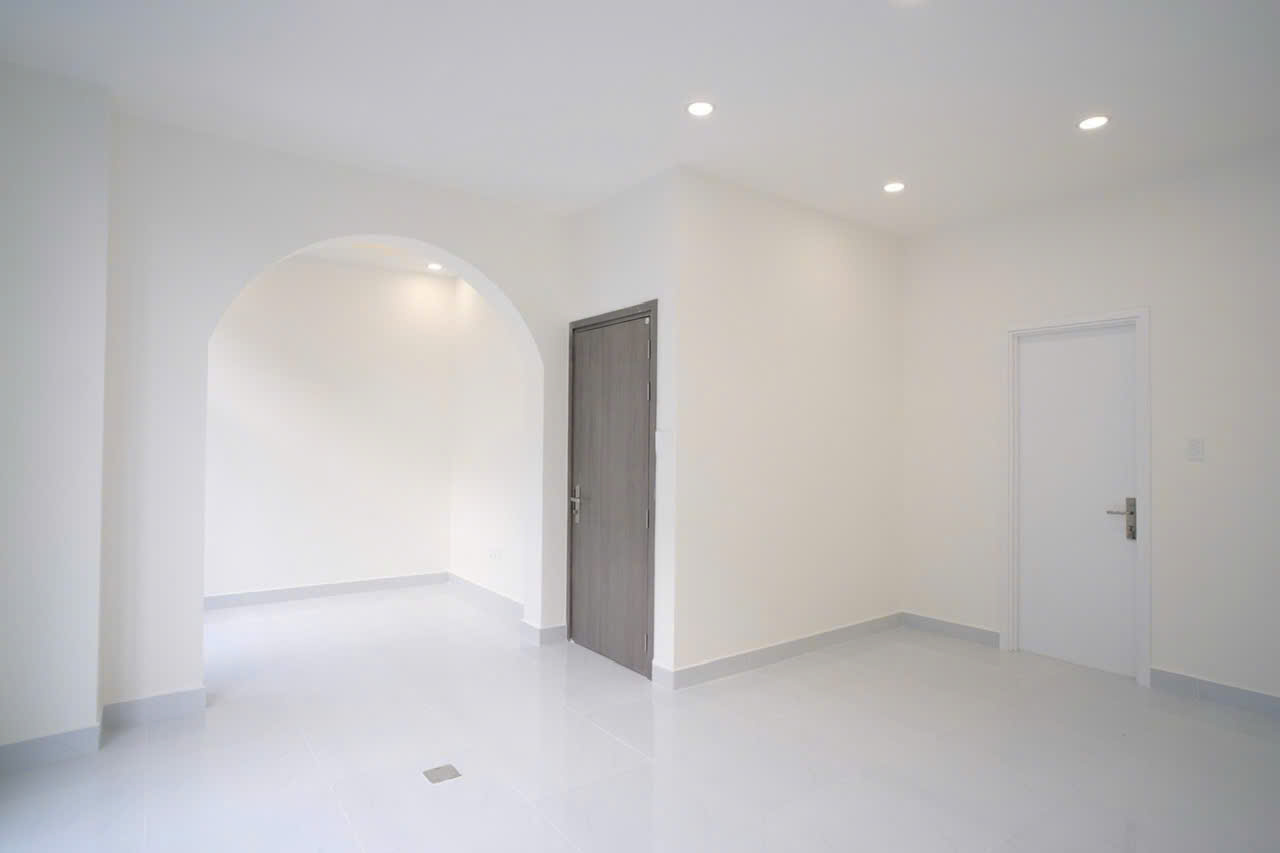 Cho Thuê Nhà Phố The Manhattan Vinhomes Grand Park – Hoàn Thiện Cơ Bản, Có Thang Máy – Giá 30 Triệu/Tháng