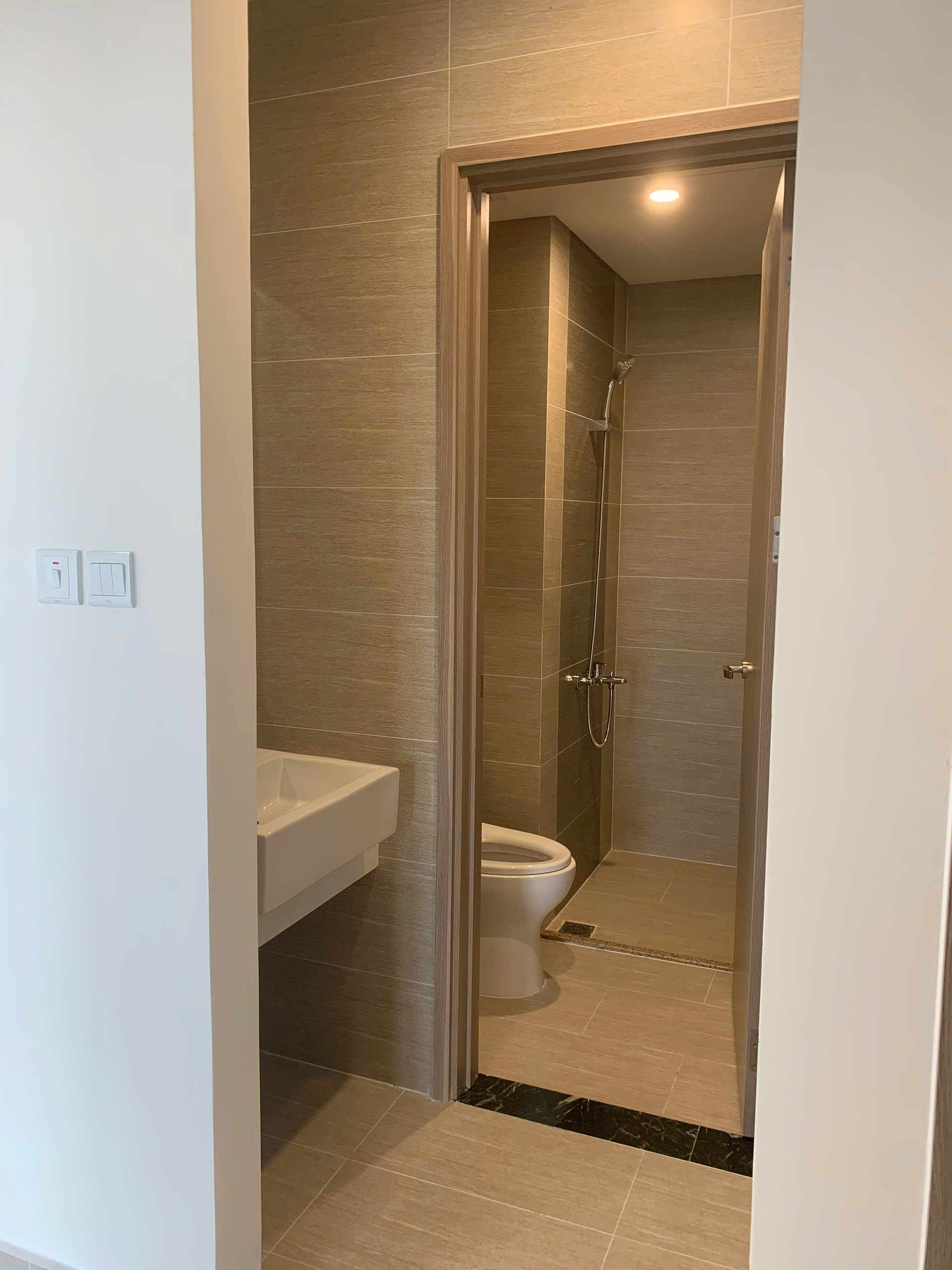 Bán căn hộ 2PN1WC –  View ngoại khu xanh mát cực thoáng – The Rainbow Vinhomes Grand Park, Giá chỉ 2.85 Tỷ - ảnh 6