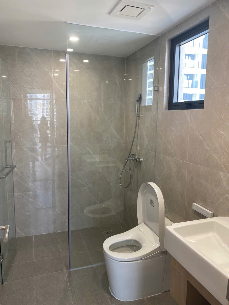 BÁN CĂN HỘ MASTERI CENTRE POINT QUẬN 9 Nội thất hoàn thiện cơ bản CĐT | Giá tốt