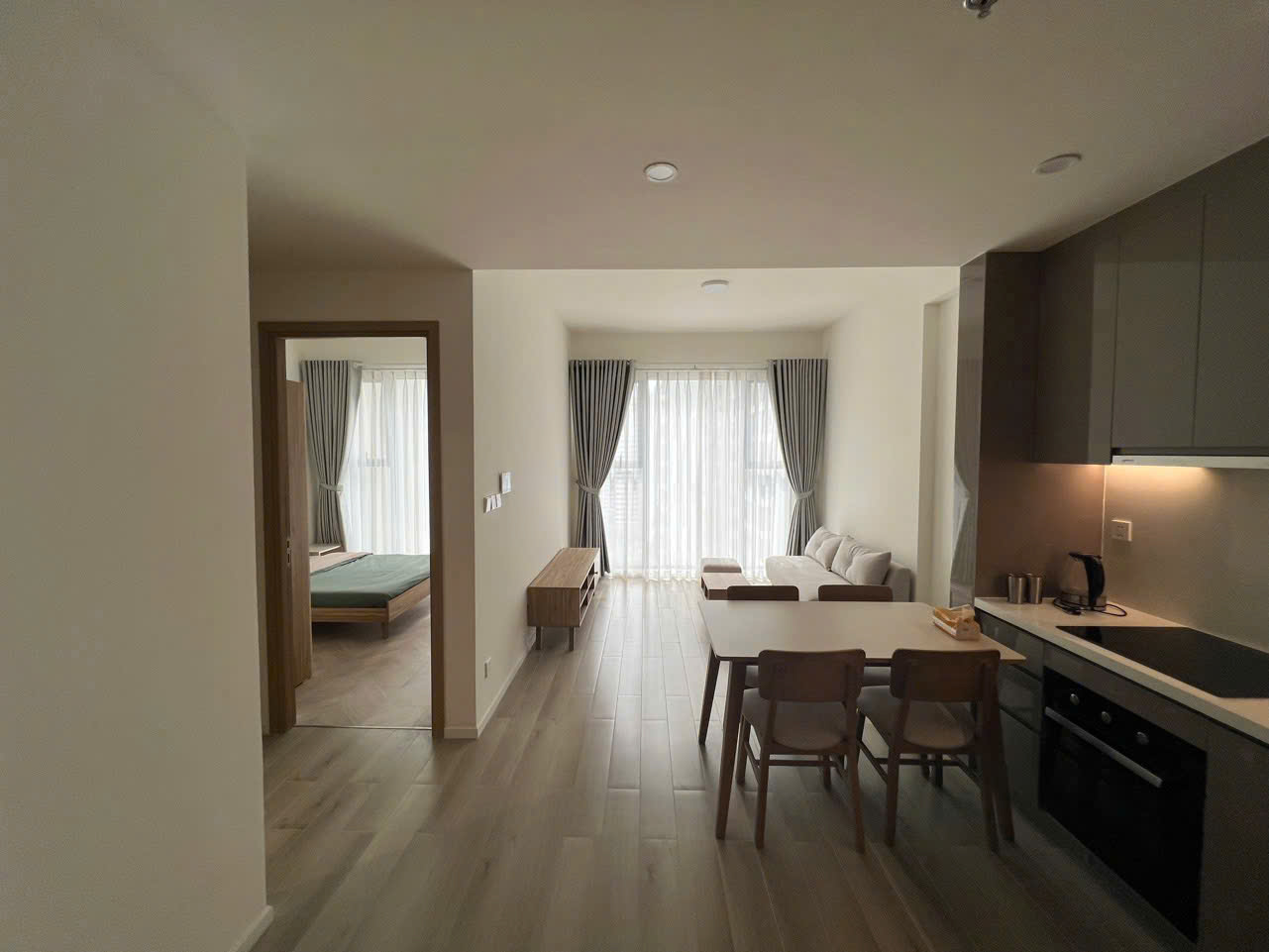 Cho Thuê Căn Hộ 1PN+ Masteri Centre Point Vinhomes Grand Park – Full Nội Thất – Tầng Cao