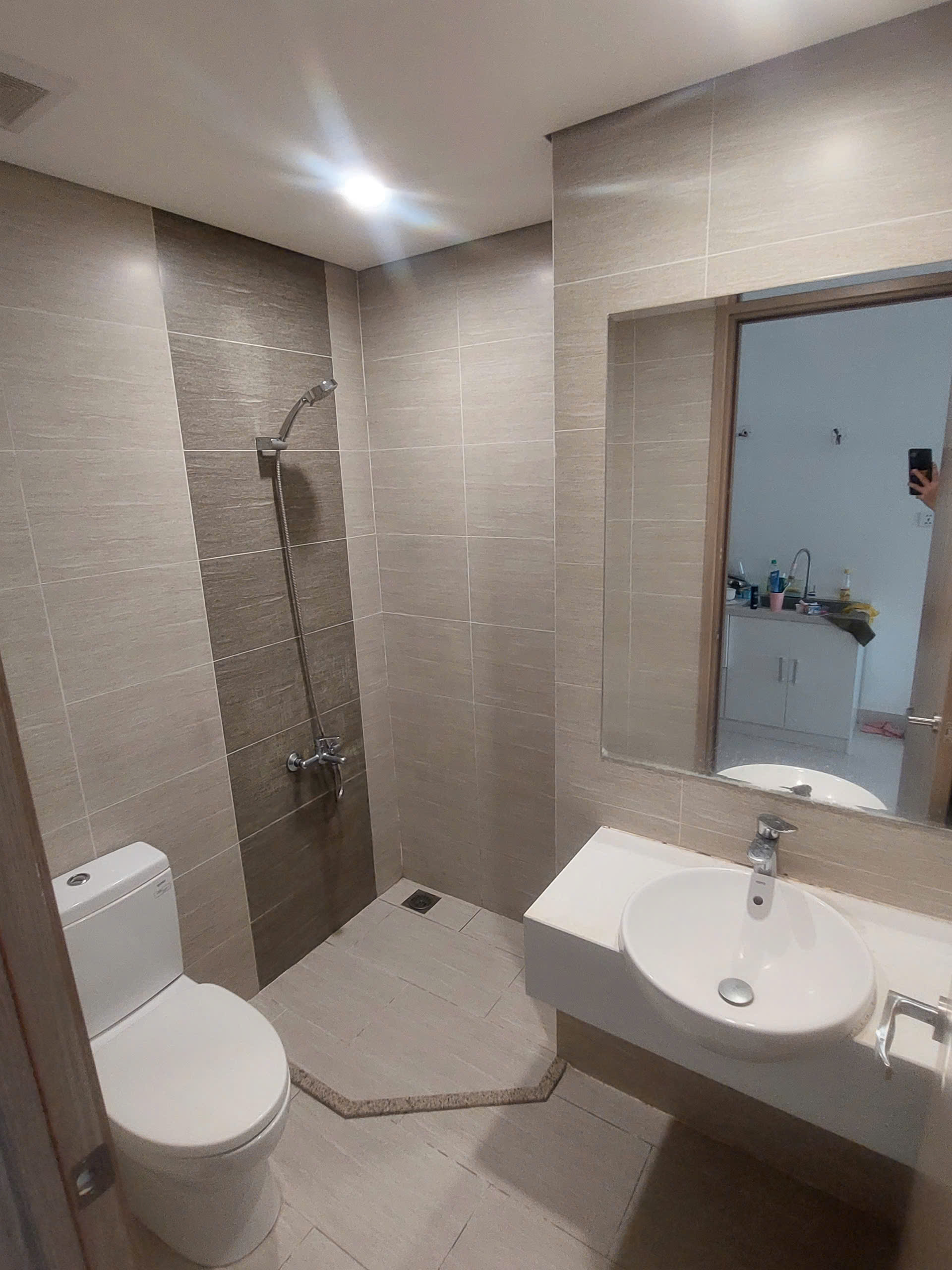 Bán căn hộ Studio Vinhomes Grand Park – Giá chỉ 1.55 tỷ– Nội thất cơ bản