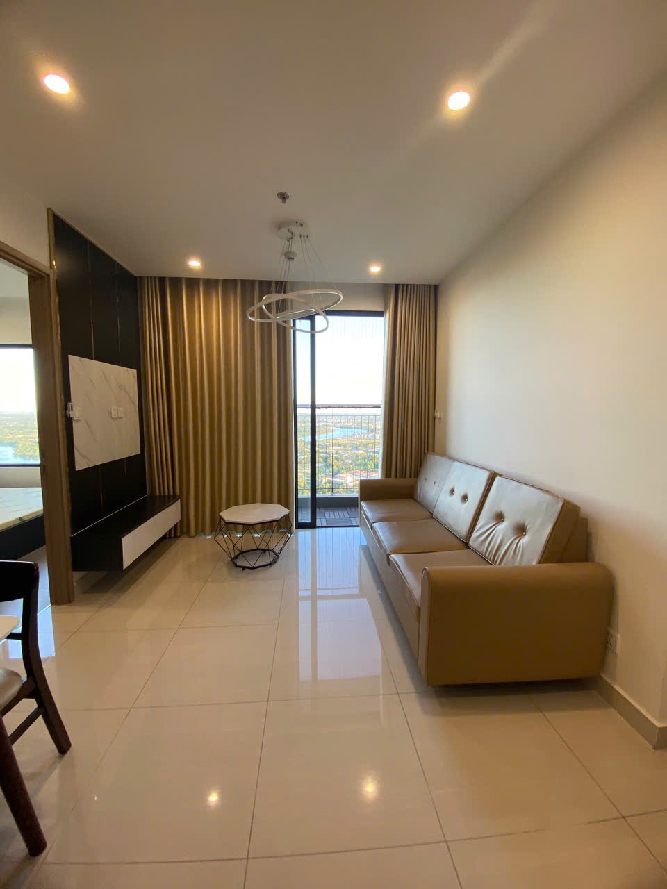Cho thuê căn hộ 2PN2WC Full Nội Thất – The Rainbow Vinhomes Grand Park – Giá chỉ 7.5 triệu/tháng | View ngoại khu tầng cao thoáng mát - ảnh 7