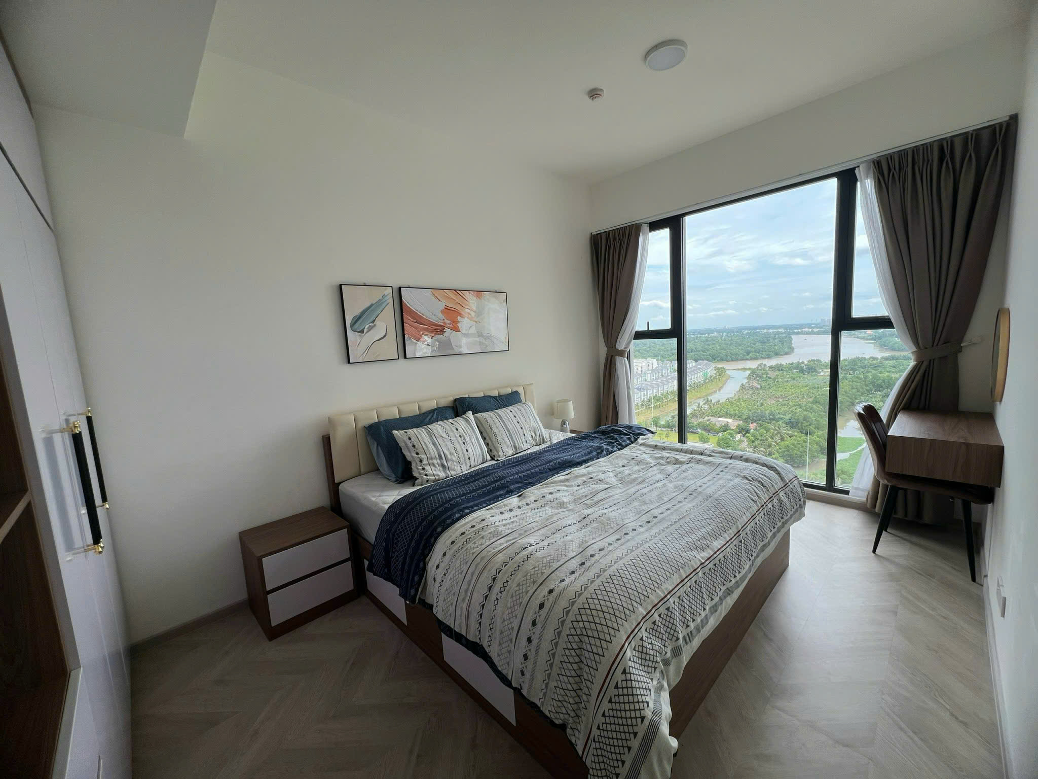 Lumiere Boulevard Bán Căn Hộ 1PN View Sông_Giá 3tỷ650 all in