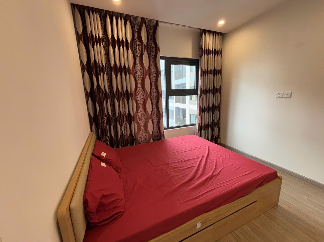 CHO THUÊ CĂN HỘ 2PN1WC THE RAINBOW – VINHOMES GRAND PARK | TẦNG CAO – VIEW NGOẠI KHU CÂY XANH – FULL NỘI THẤT GIÁ TỐT