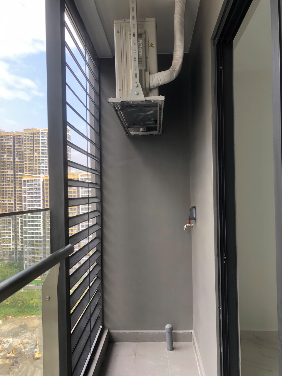 BÁN CĂN HỘ STUDIO THE BEVERLY – VINHOMES GRAND PARK  VIEW NỘI KHU, TẦNG CAO – HOÀN THIỆN CƠ BẢN CHỦ ĐẦU TƯ