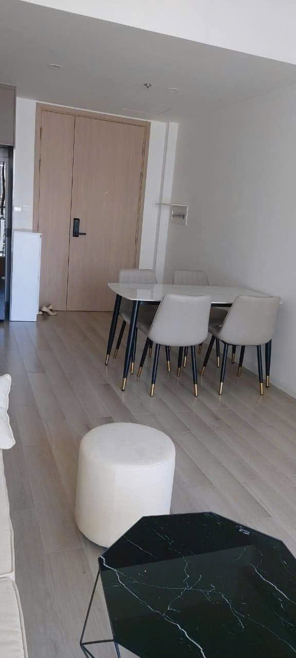 BÁN CĂN HỘ MASTERI CENTRE POINT – FULL NỘI THẤT – VIEW HỒ BƠI NỘI KHU ĐẸP HIẾM