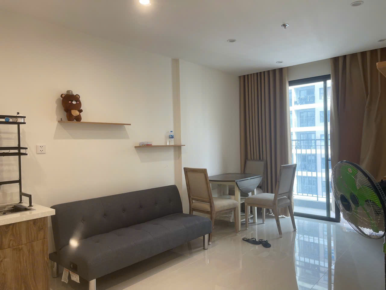 Bán căn hộ Vinhomes Grand Park 2PN 2WC – The Origami – Full nội thất – View công viên hồ bơi