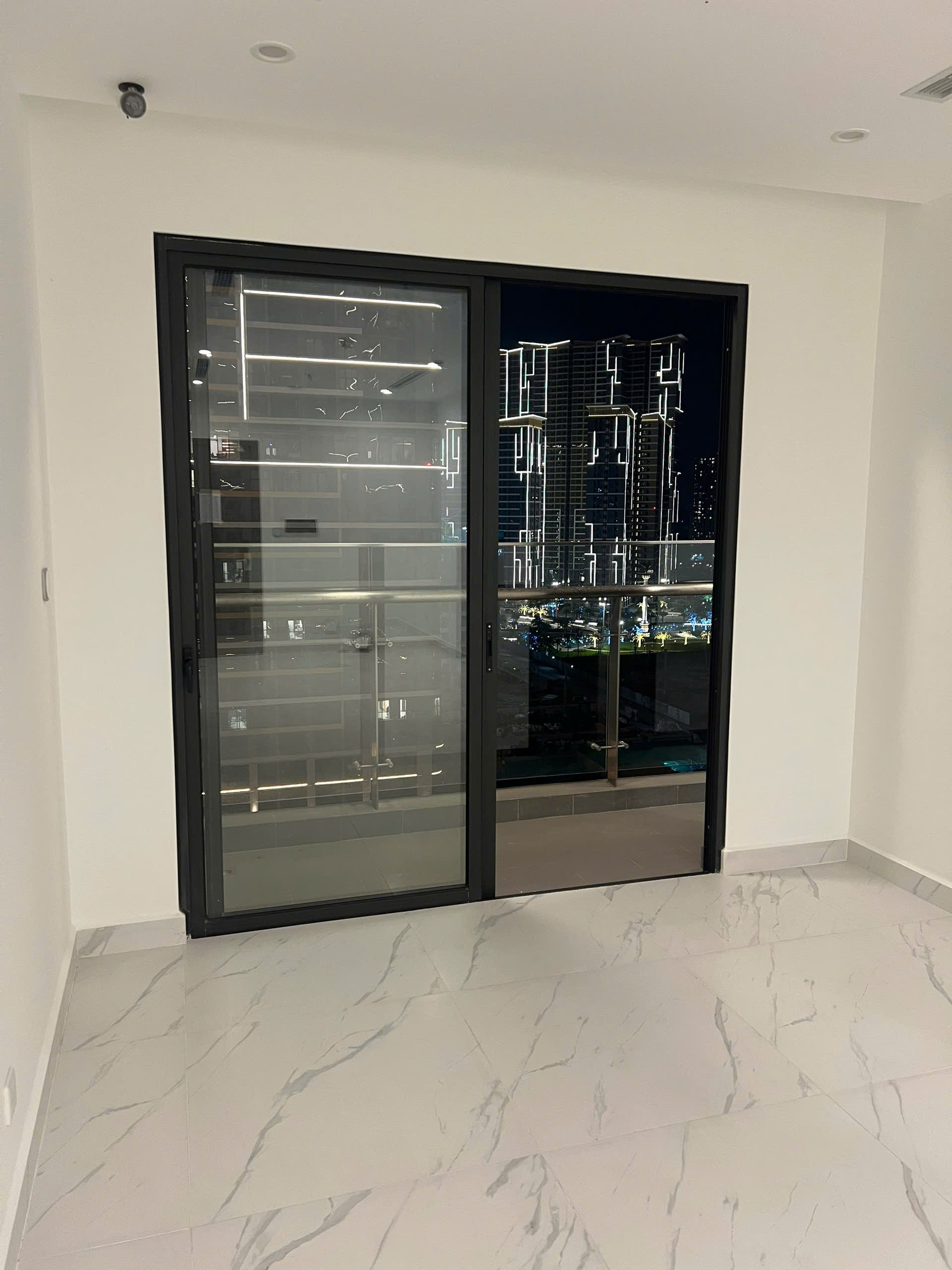 CẦN BÁN CĂN HỘ 2PN2WC VINHOMES GRAND PARK – THE BEVERLY | VIEW NỘI KHU – HOÀN THIỆN CƠ BẢN