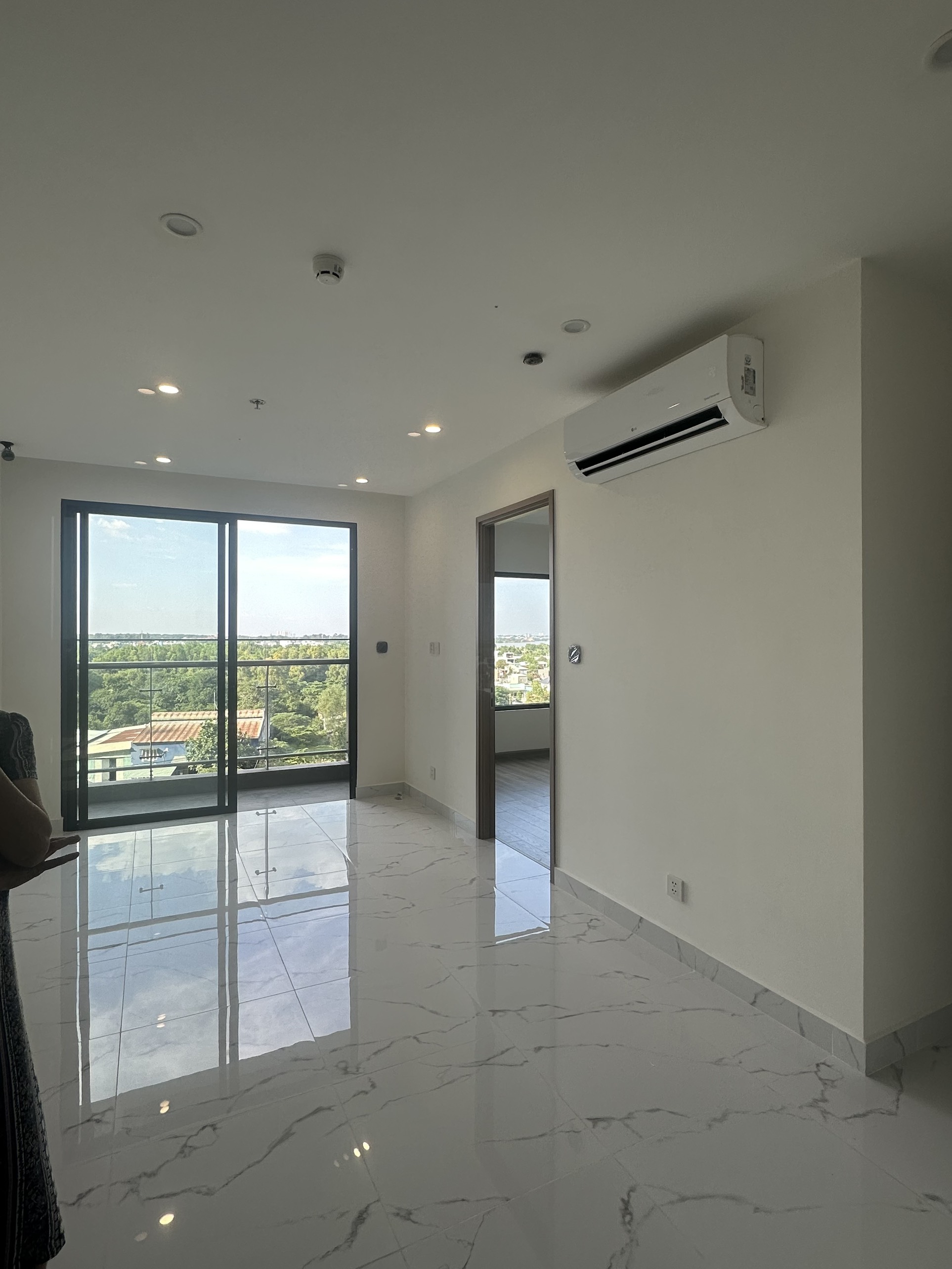 BÁN CĂN HỘ 2PN THE BEVERLY SOLARI VINHOMES GRAND PARK – VIEW NGOẠI KHU XANH MÁT – GIÁ TỐT