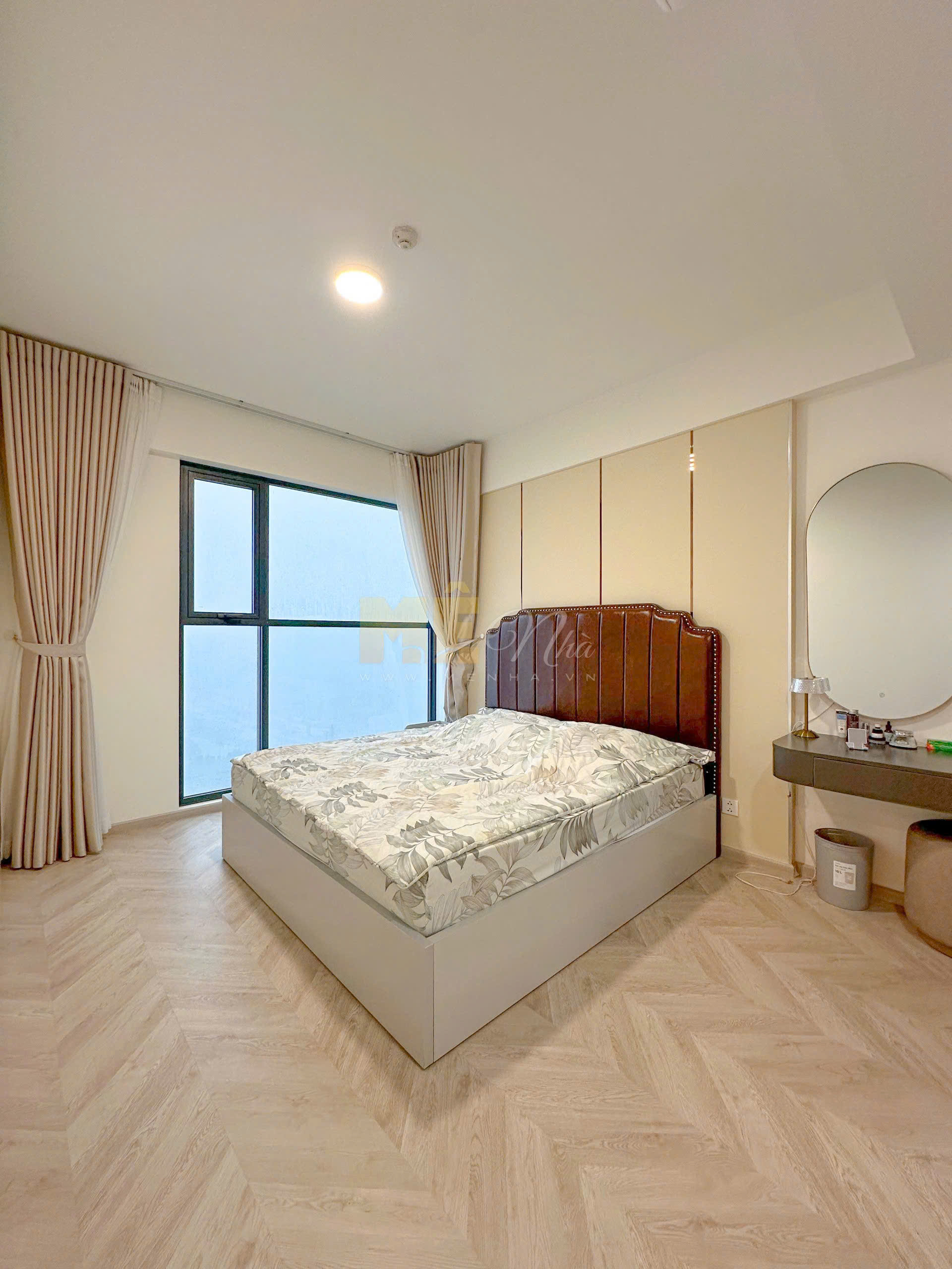 CHO THUÊ CĂN HỘ LUMIERE BOULEVARD VINHOMES GRAND PARK – TẦNG TRUNG, VIEW NỘI KHU HỒ BƠI, FULL NỘI THẤT CAO CẤP - ảnh 10