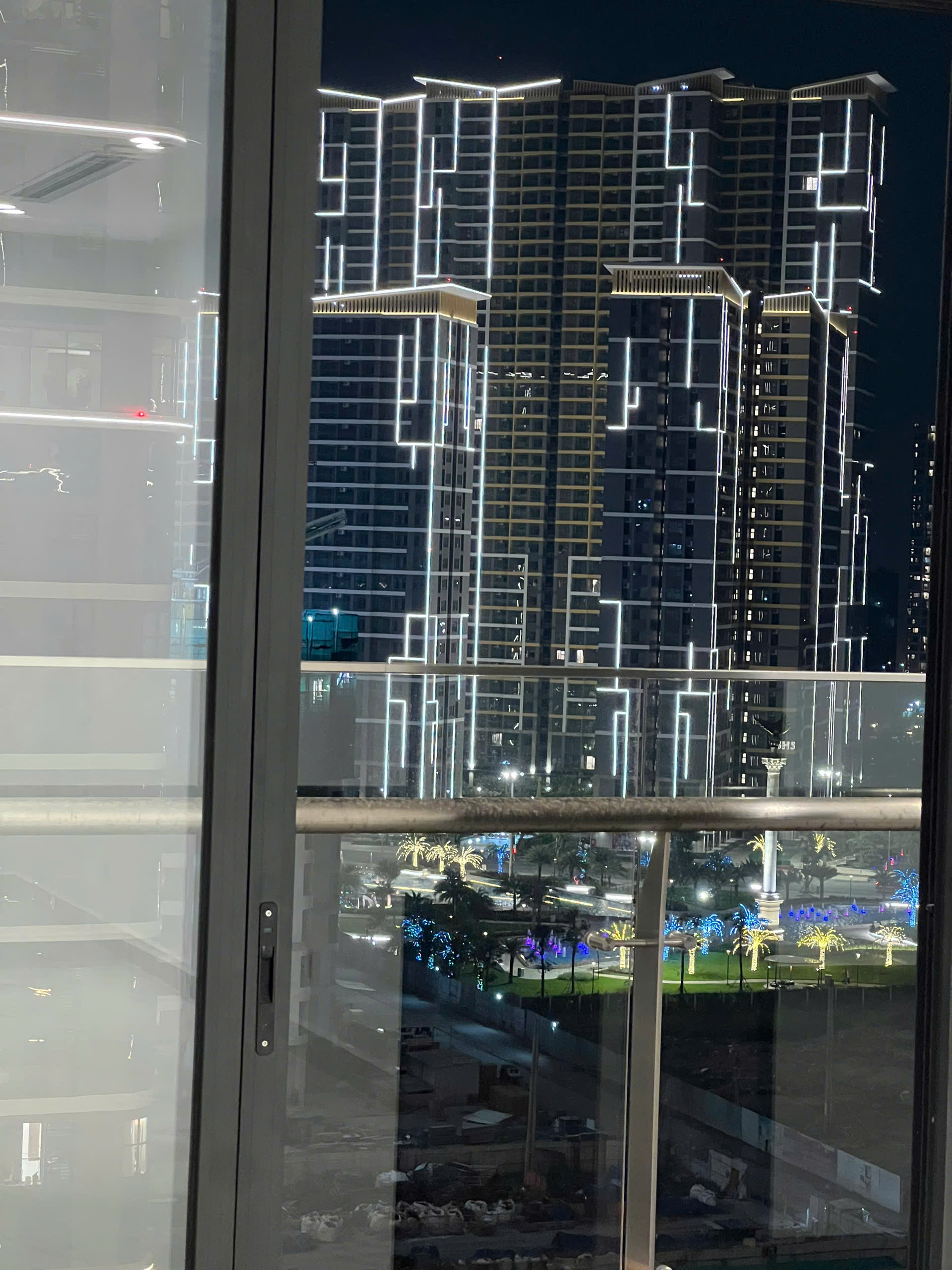 CẦN BÁN CĂN HỘ 2PN2WC VINHOMES GRAND PARK – THE BEVERLY | VIEW NỘI KHU – HOÀN THIỆN CƠ BẢN