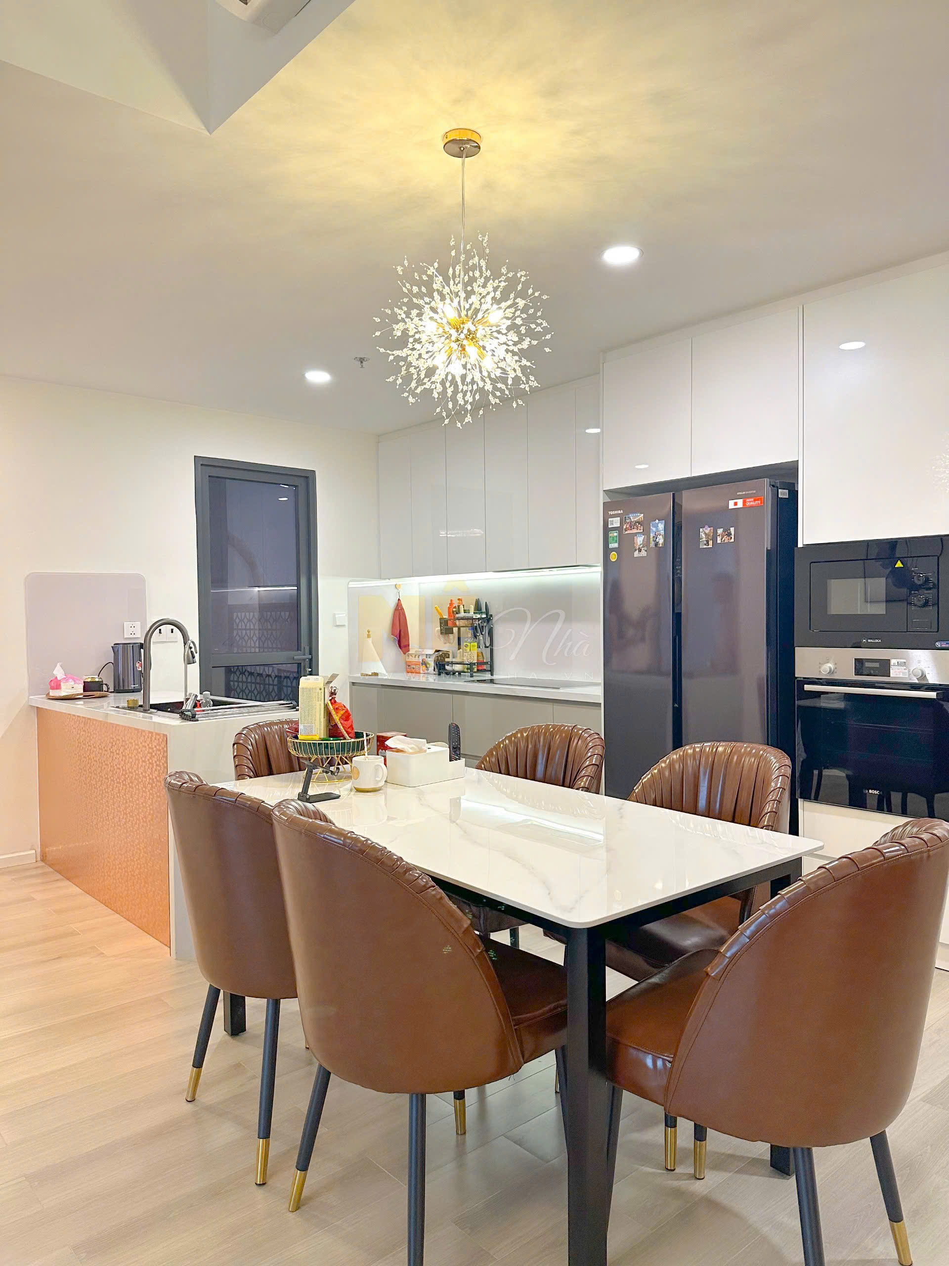 CHO THUÊ CĂN HỘ LUMIERE BOULEVARD VINHOMES GRAND PARK – TẦNG TRUNG, VIEW NỘI KHU HỒ BƠI, FULL NỘI THẤT CAO CẤP