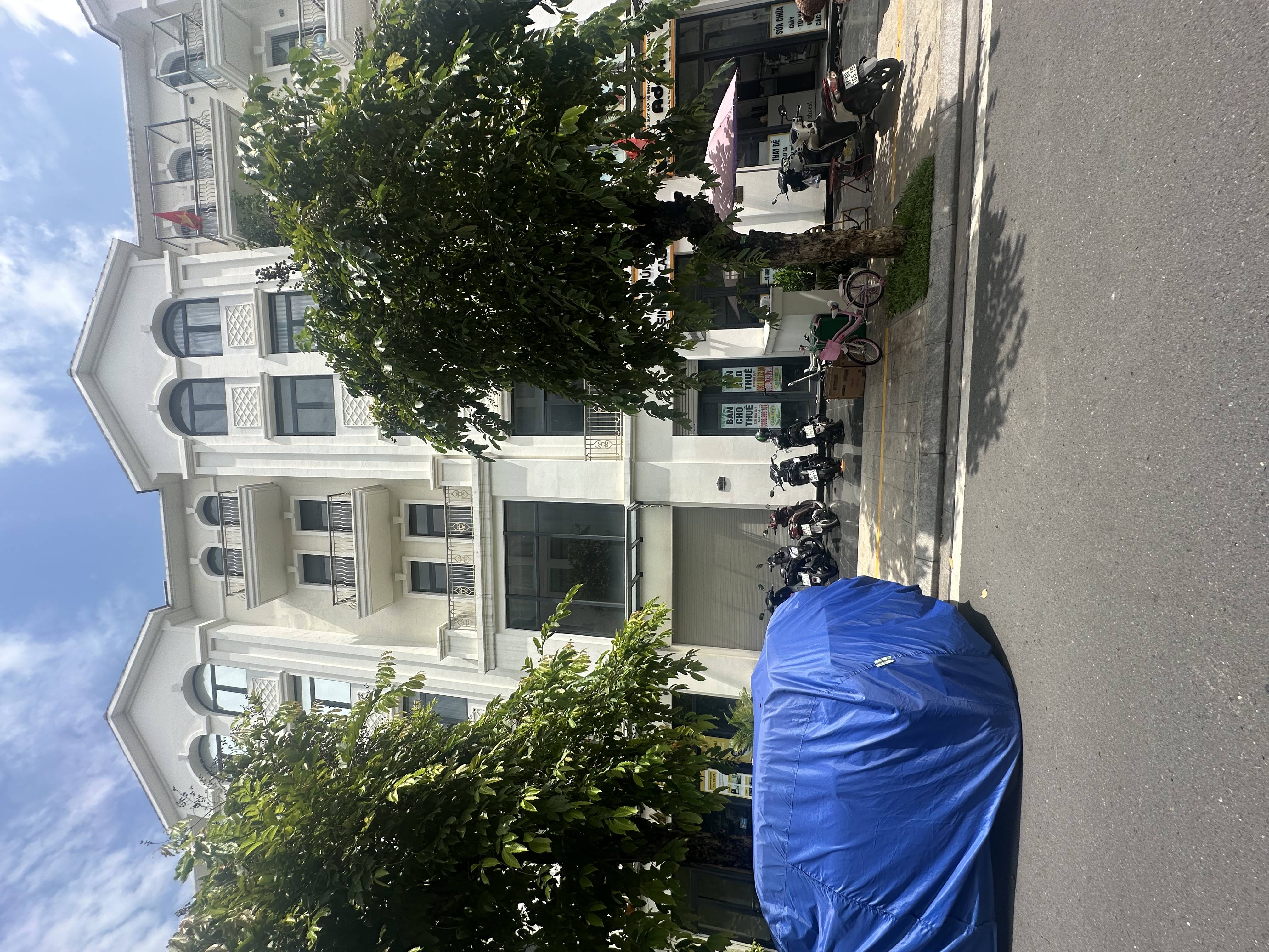 Nhà phố 126m2 Mahattan giá tốt nhất thị trường LH 0976911146