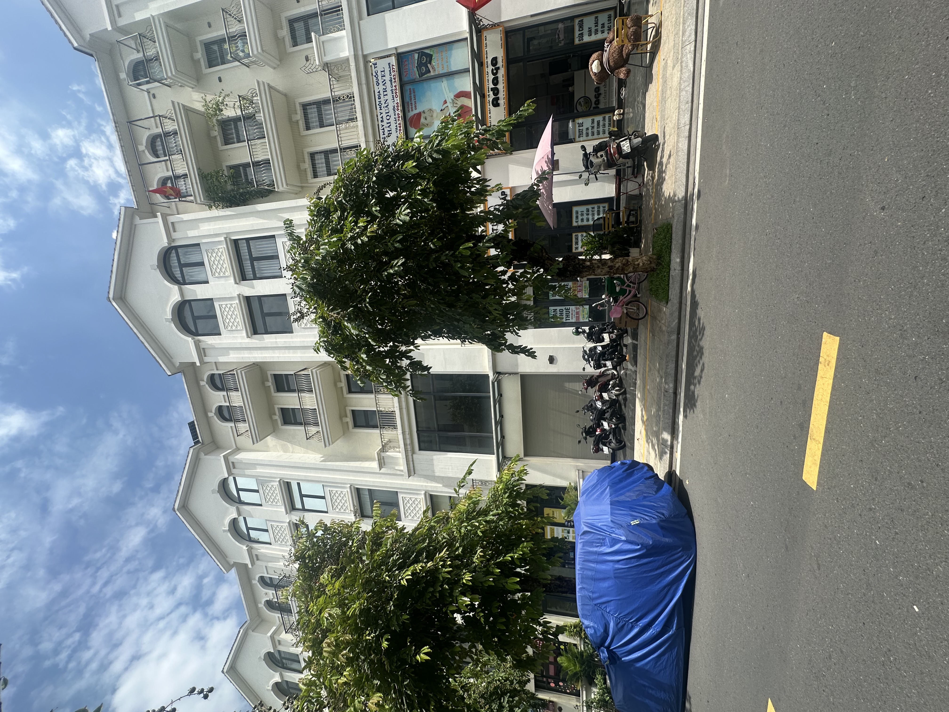 Nhà phố 126m2 Mahattan giá tốt nhất thị trường LH 0976911146