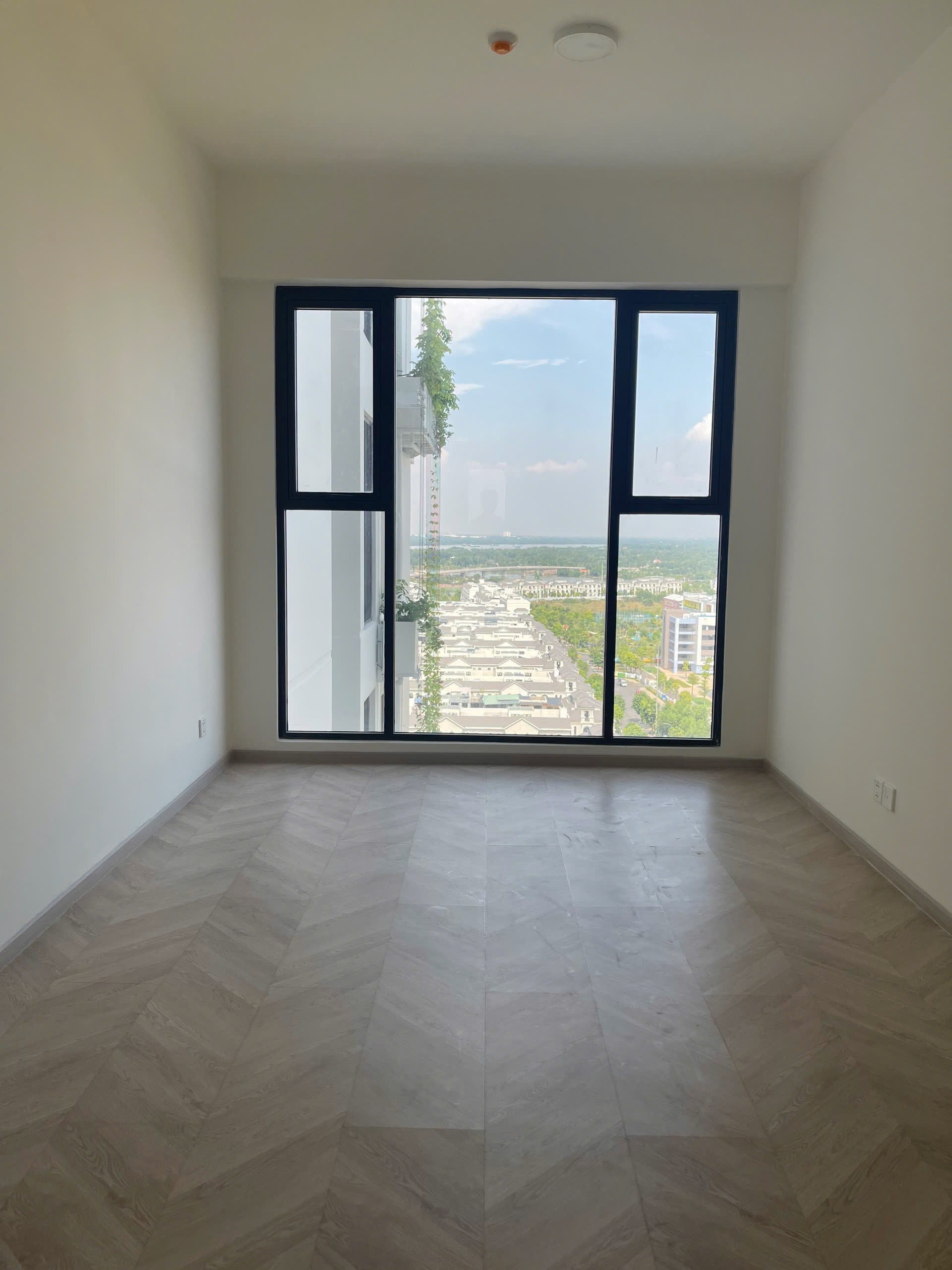 Bán Căn Hộ 2PN Tòa B (Banyan) Lumiere Boulevard – Kế Cận Vincom, Vinschool – View Sông Thoáng Đãng – Giá 5.9 Tỷ - ảnh 5