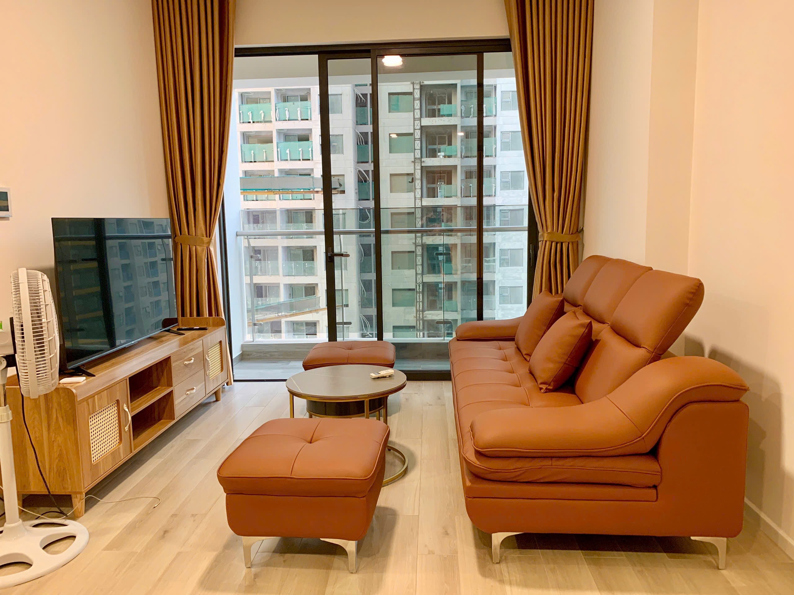 BÁN & CHO THUÊ CĂN HỘ MASTERI CENTRE POINT VINHOMES GRAND PARK – FULL NỘI THẤT CAO CẤP – 2PN, VIEW NỘI KHU