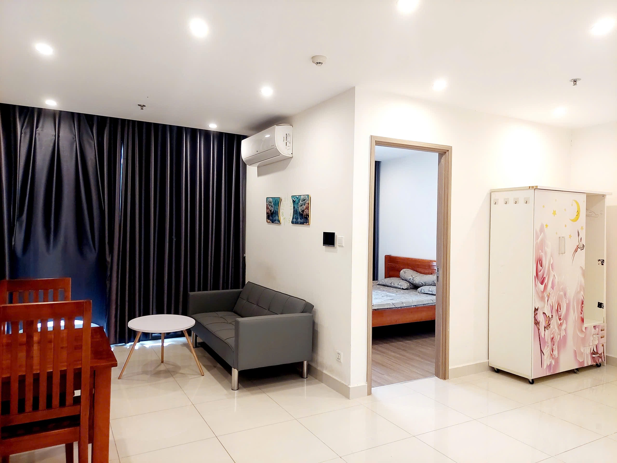 Cho Thuê Căn Hộ 1PN+ The Rainbow Vinhomes Grand Park- Tầng Cao View Nội Khu - Giá chỉ 6tr5/ tháng