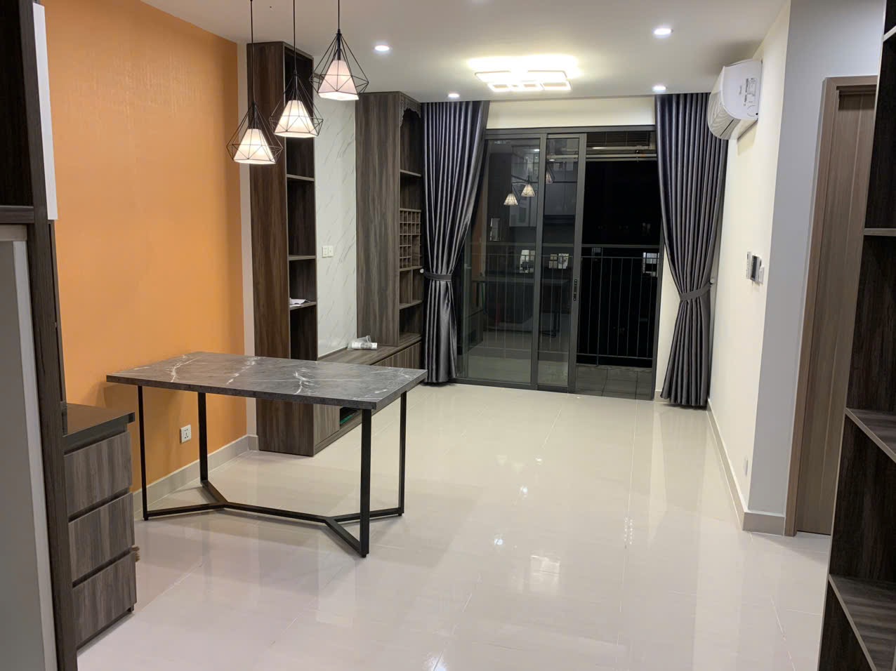 Bán Gấp Căn Hộ 1PN+ The Rainbow  Vinhomes Grand Park- Full Nội Thất Gỗ, Giá Tốt