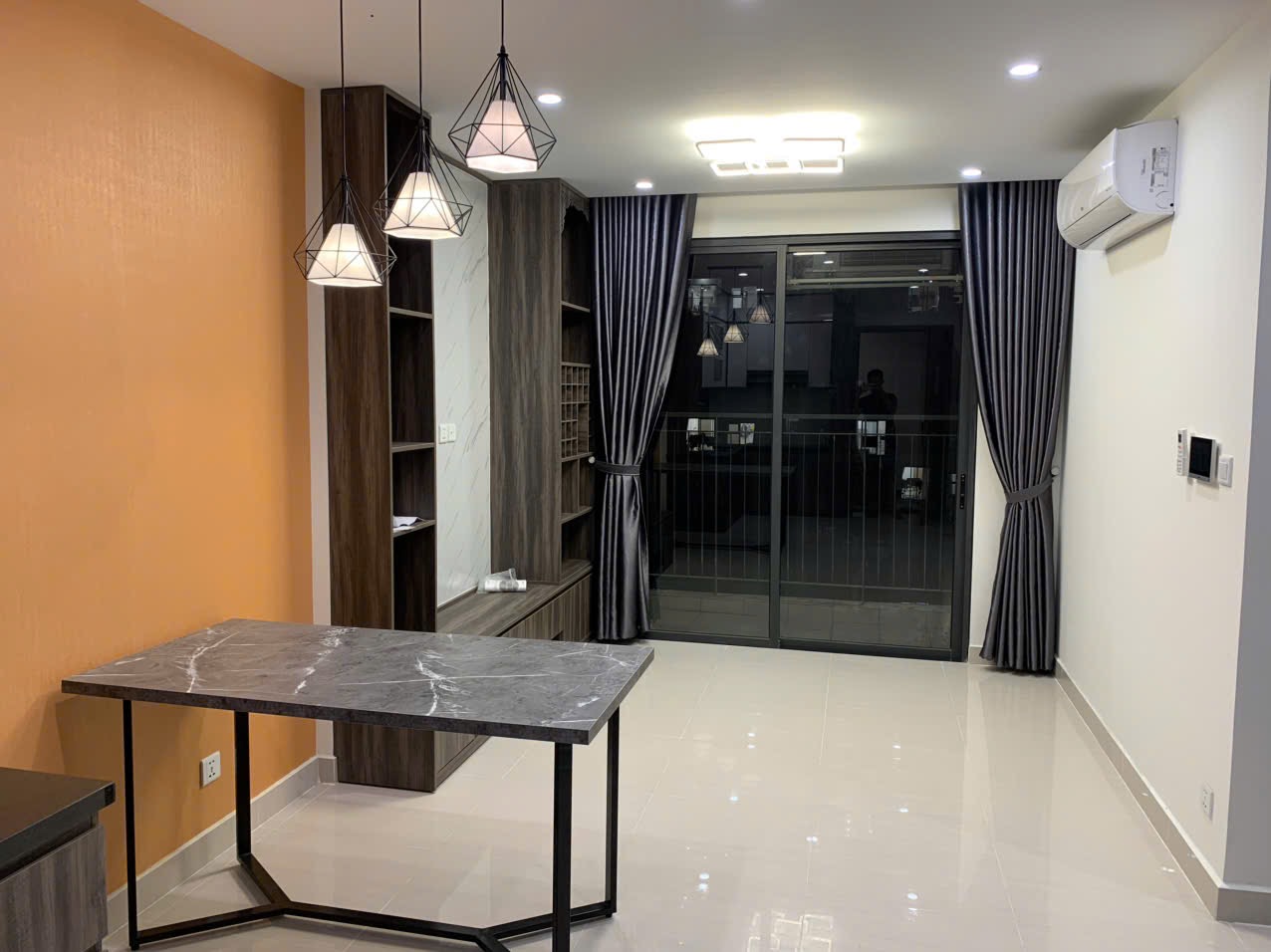 Bán Gấp Căn Hộ 1PN+ The Rainbow  Vinhomes Grand Park- Full Nội Thất Gỗ, Giá Tốt