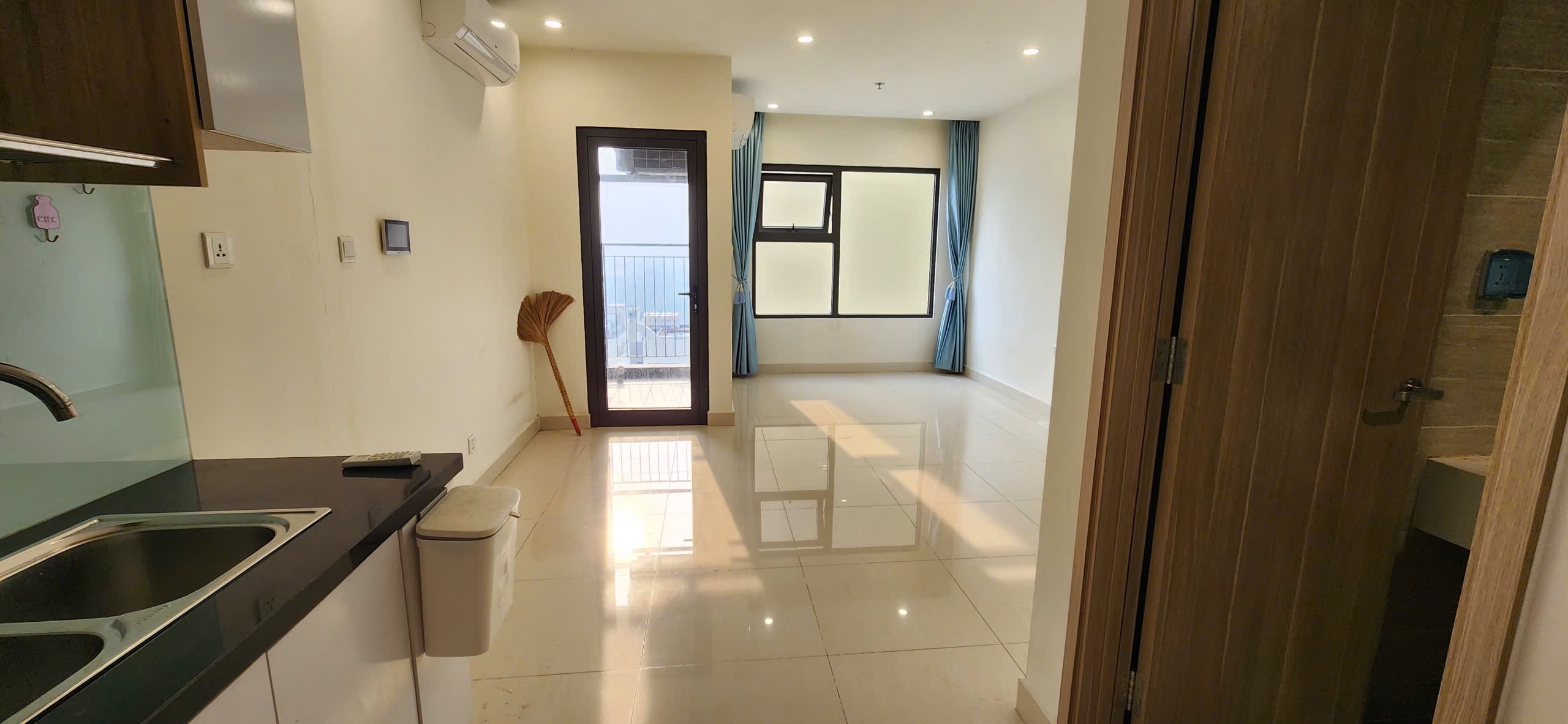 Bán Căn Hộ Studio Vinhomes Grand Park – The Rainbow Nội Thất Sẵn Bếp & Rèm | Giá Tốt | Ở Ngay