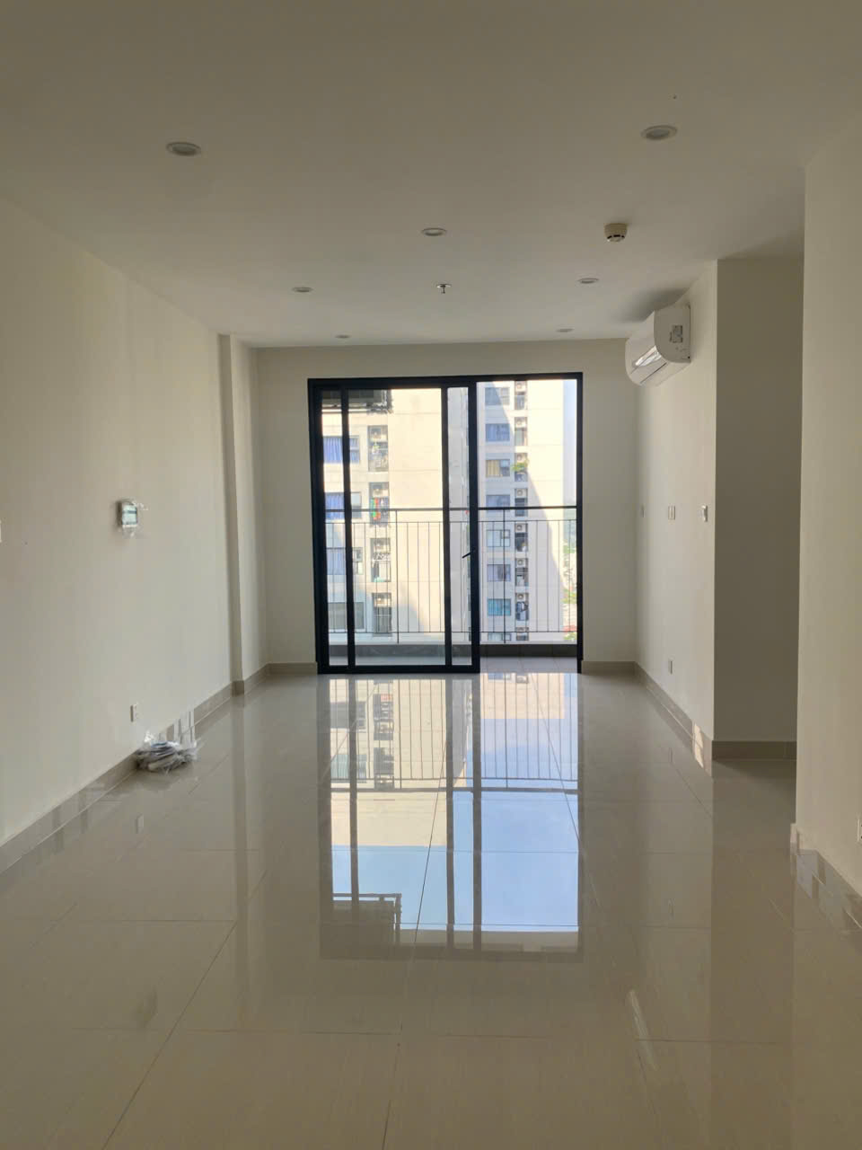 Bán Căn Hộ 3PN View Hồ Bơi Tại The Origami – Vinhomes Grand Park | Tòa S7.03, Giá 4 Tỷ Bao Thuế Phí