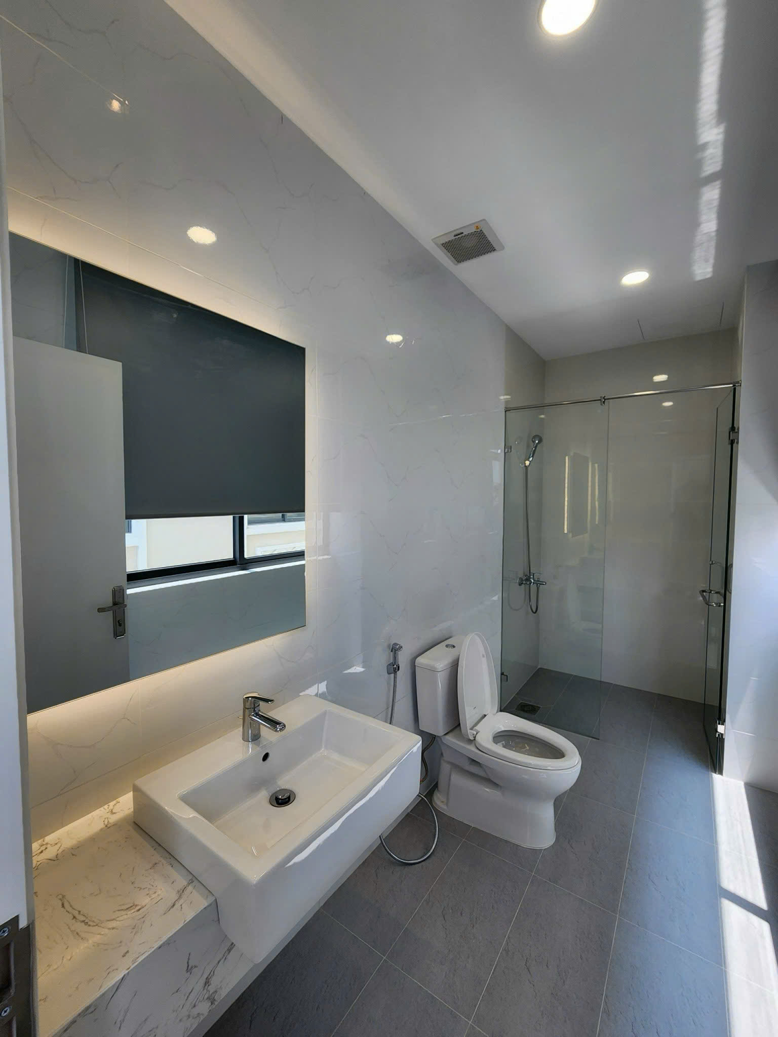 CHO THUÊ - Nhà phố 96m2 có nội thất, bếp, giường tủ Vinhomes Q9 - giá 38tr/tháng - ảnh 21