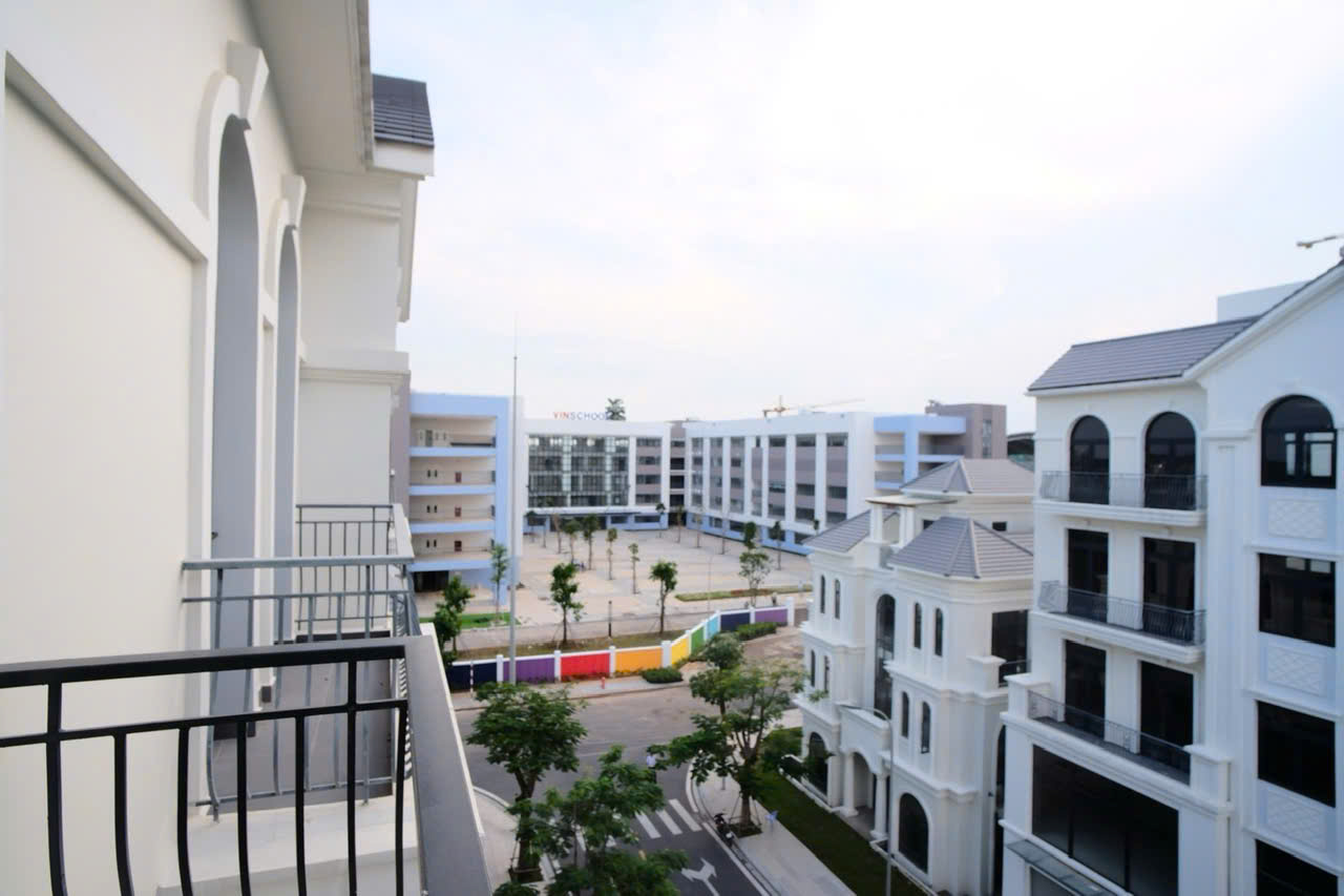 Cho Thuê Nhà Phố The Manhattan Vinhomes Grand Park – Hoàn Thiện Cơ Bản, Có Thang Máy – Giá 30 Triệu/Tháng - ảnh 5