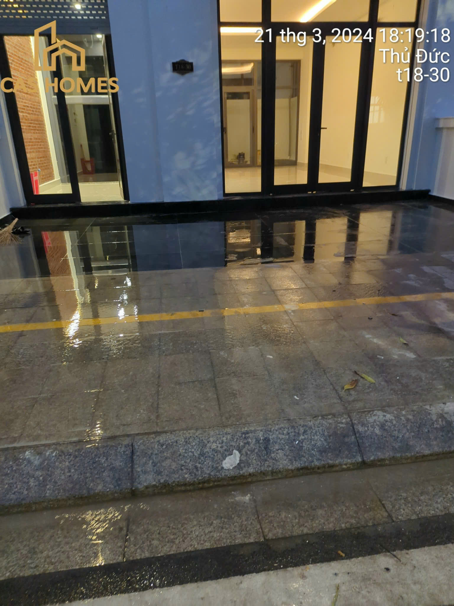 Bán nhà phố dòng tiền sẵn 35tr/tháng - Thanh toán chỉ từ 5,5 Tỷ -   235m2 sàn và 84m2 đất -  trục đường sát Công Vinwonders và Chợ Đêm