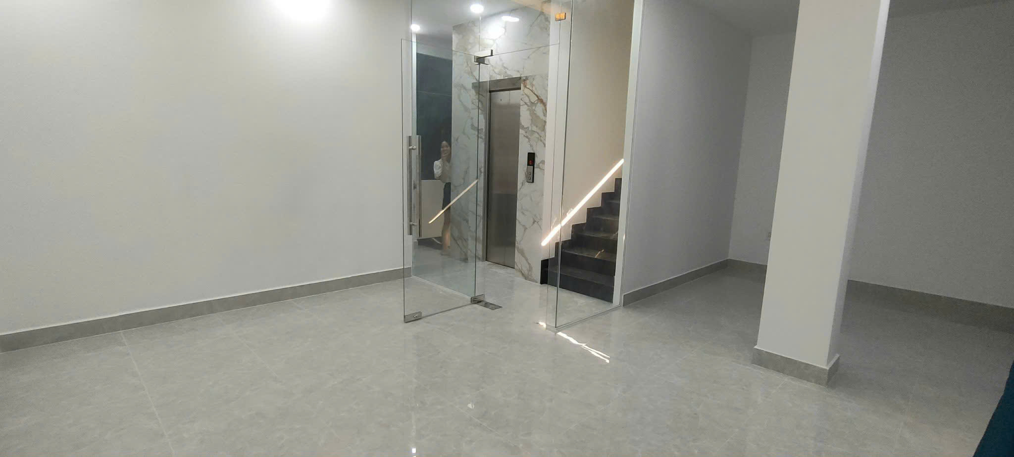 BÁN NHÀ PHỐ LIỀN KỀ THE MANHATTAN GLORY – Vinhomes Grand Park Hoàn thiện cơ bản – Giá tốt chỉ 18 tỷ - ảnh 10