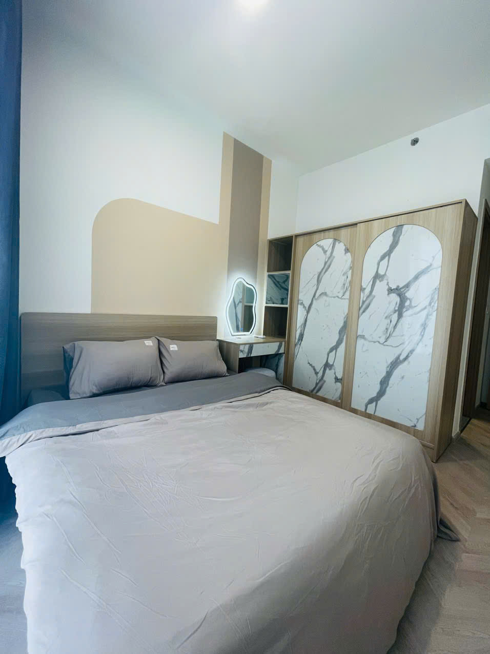 BÁN CĂN HỘ LUMIERE BOULEVARD – FULL NỘI THẤT CAO CẤP, VÀO Ở NGAY - GIÁ TỐT 