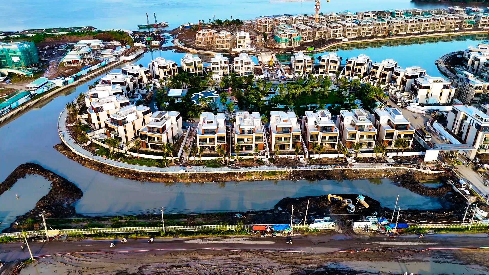 Cho thuê căn hộ 1PN+ The Beverly Vinhomes Grand Park – View hồ bơi nội khu, tầng cao, full nội thất